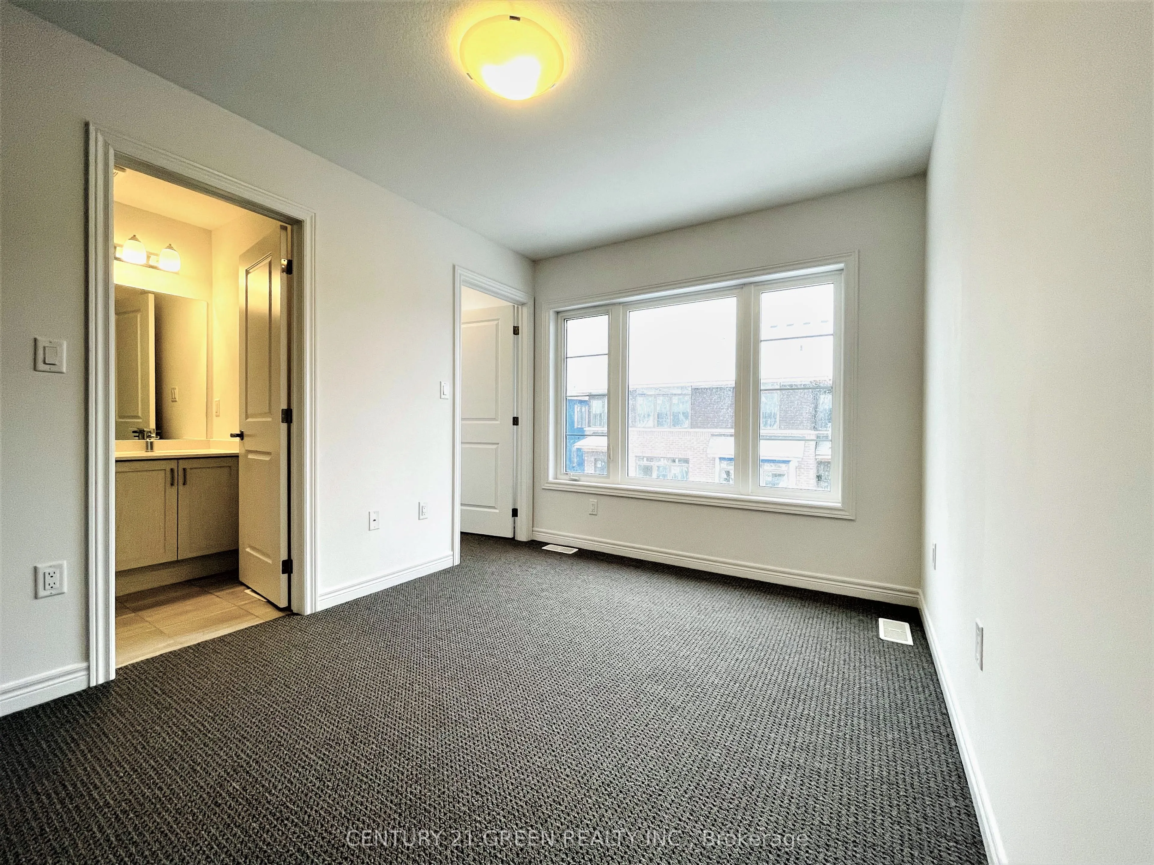 575 Woodward Avenue #11