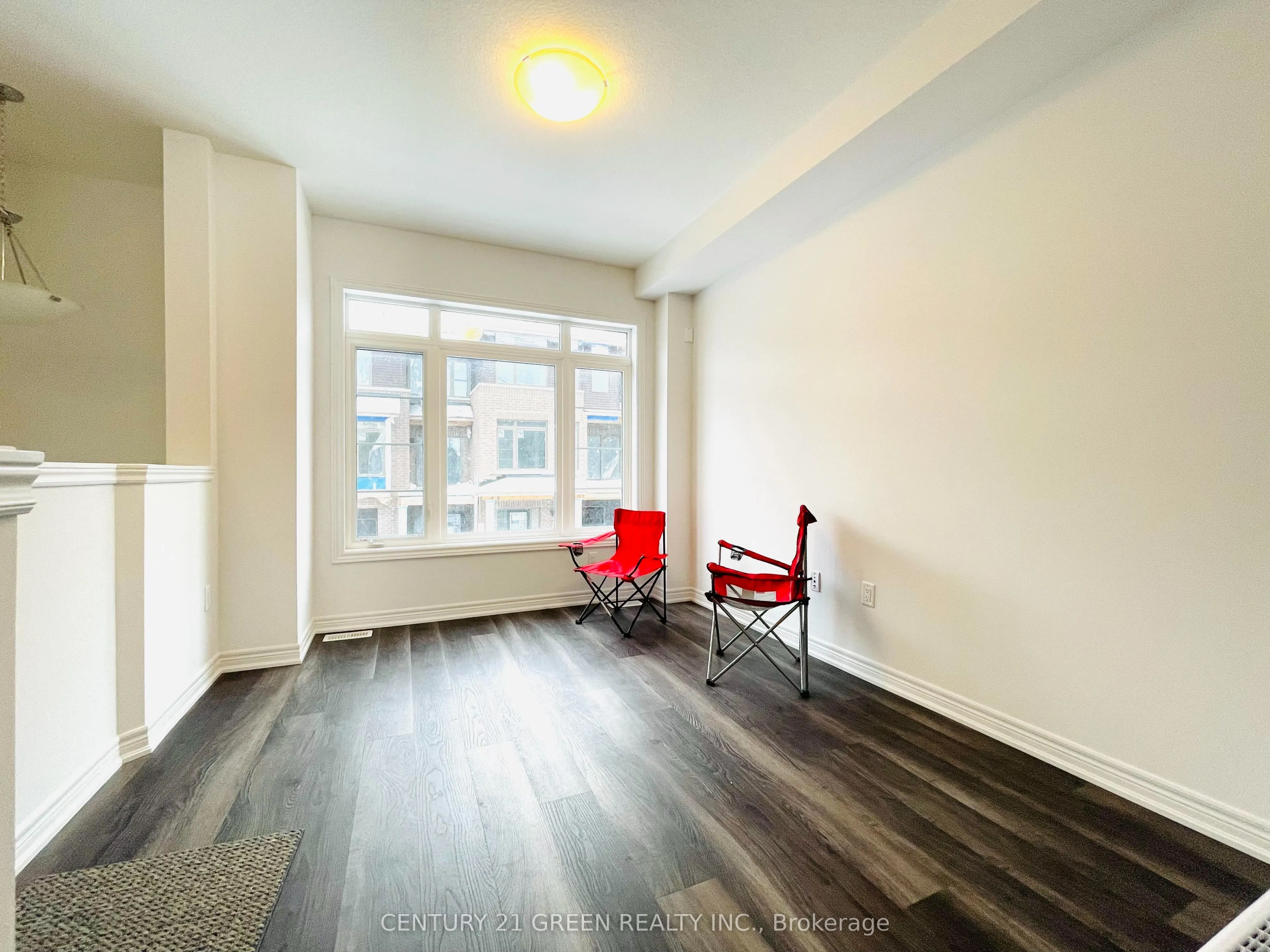 575 Woodward Avenue #11