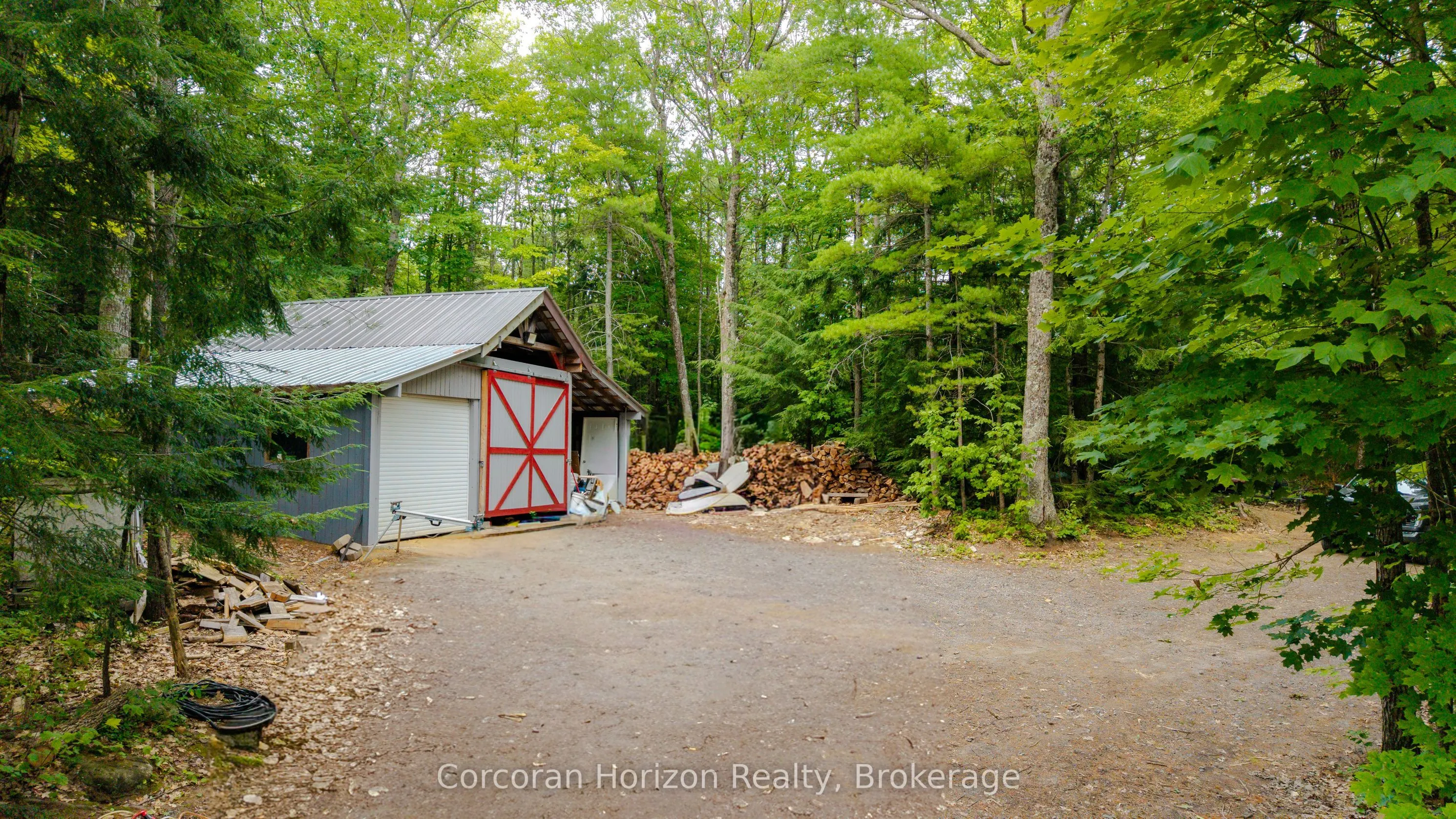 1316 Wahta #2 Road S
