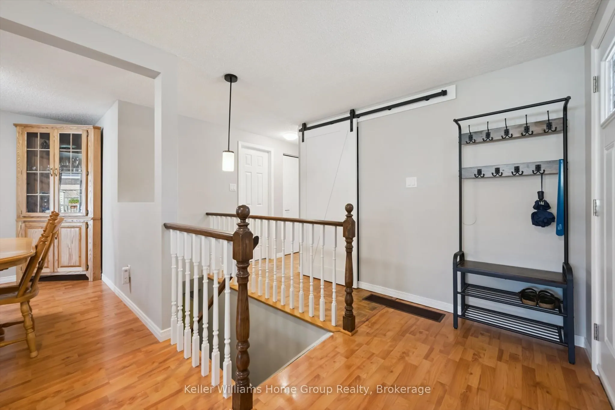 395 Strathallan Street