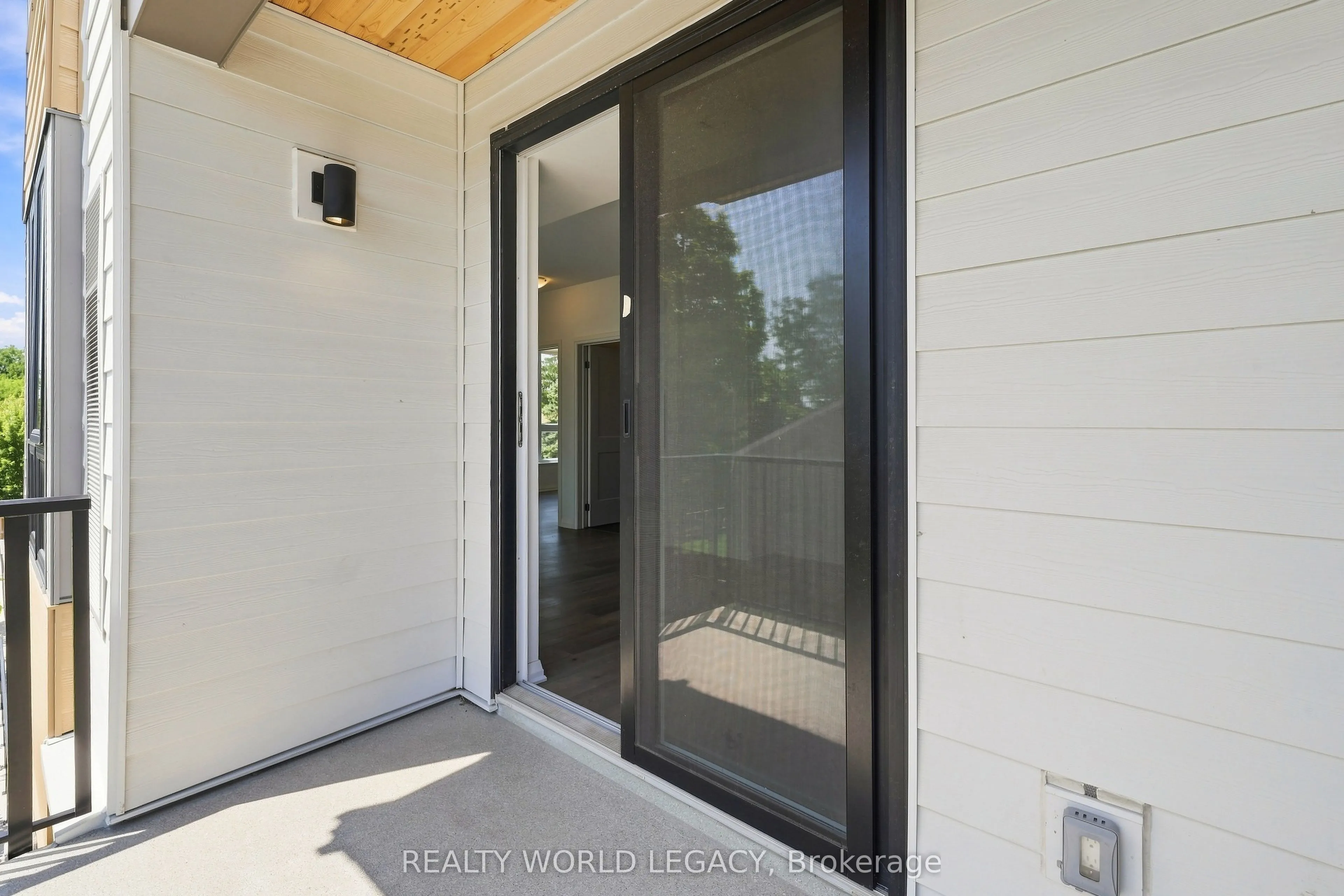 101 Golden Eagle Road #215