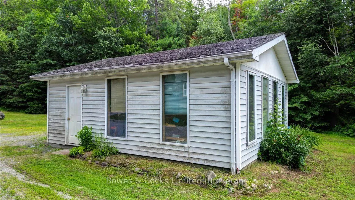 89 Jack Lake Road