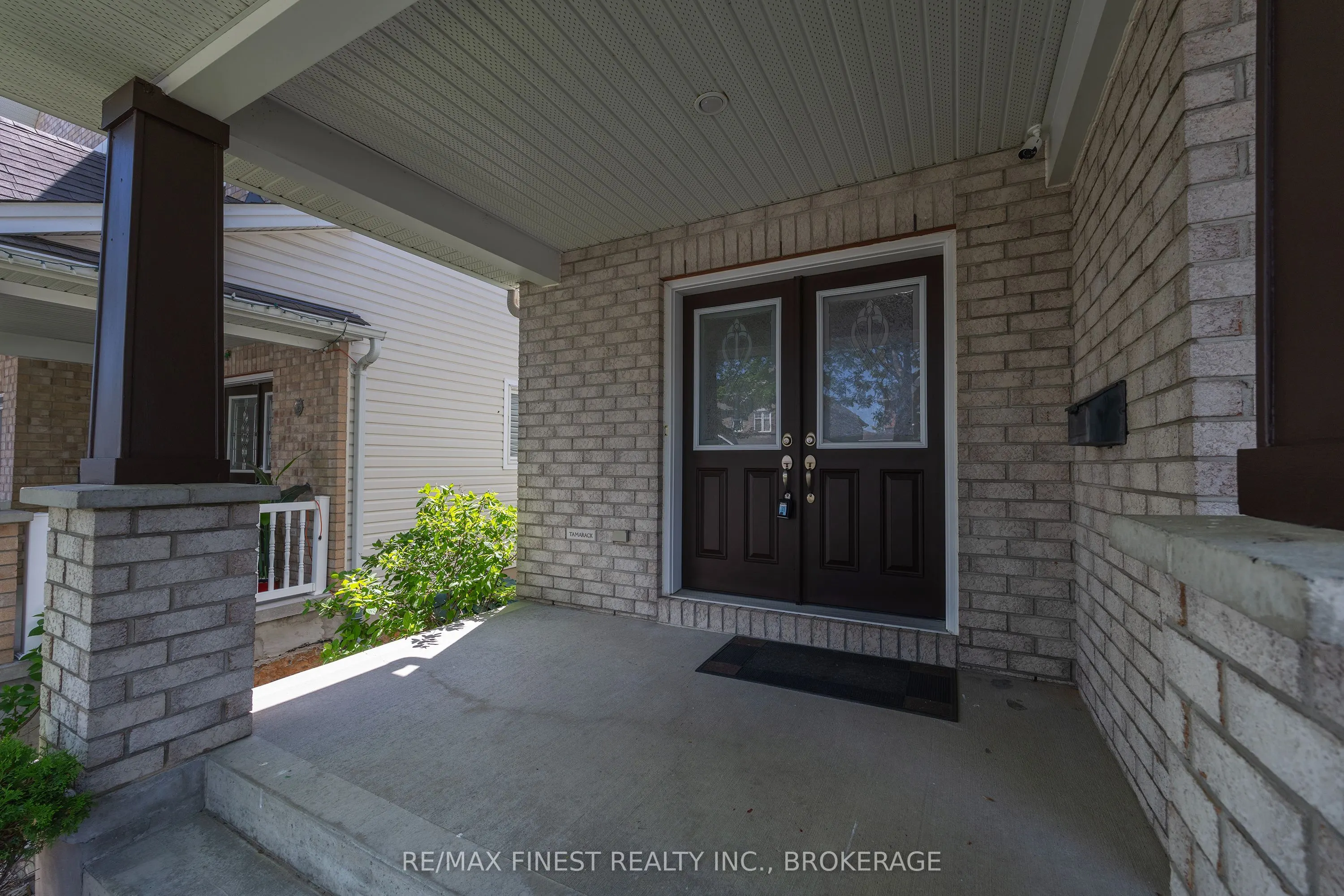 896 Cottonwood Avenue