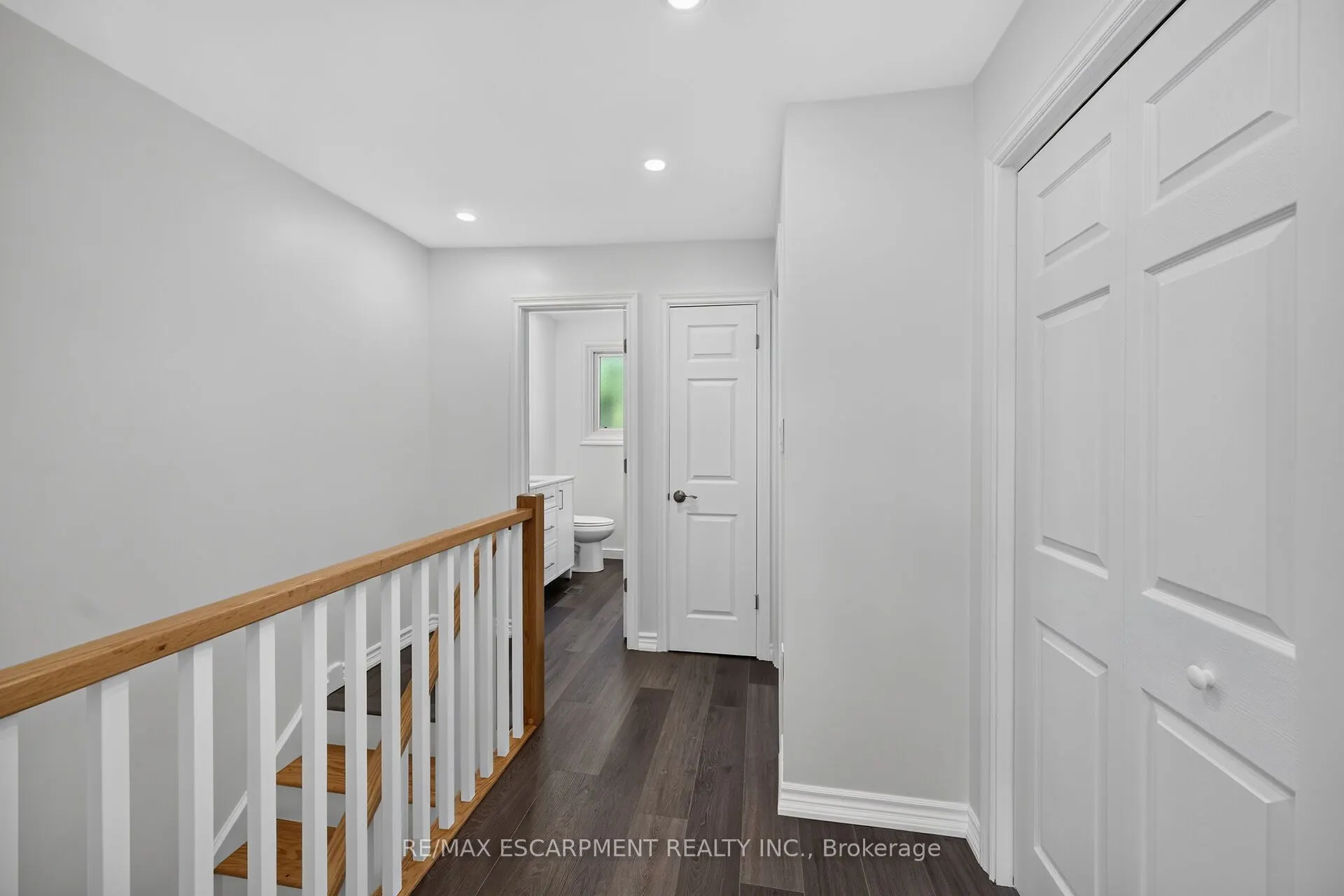 199 YORK Road #2