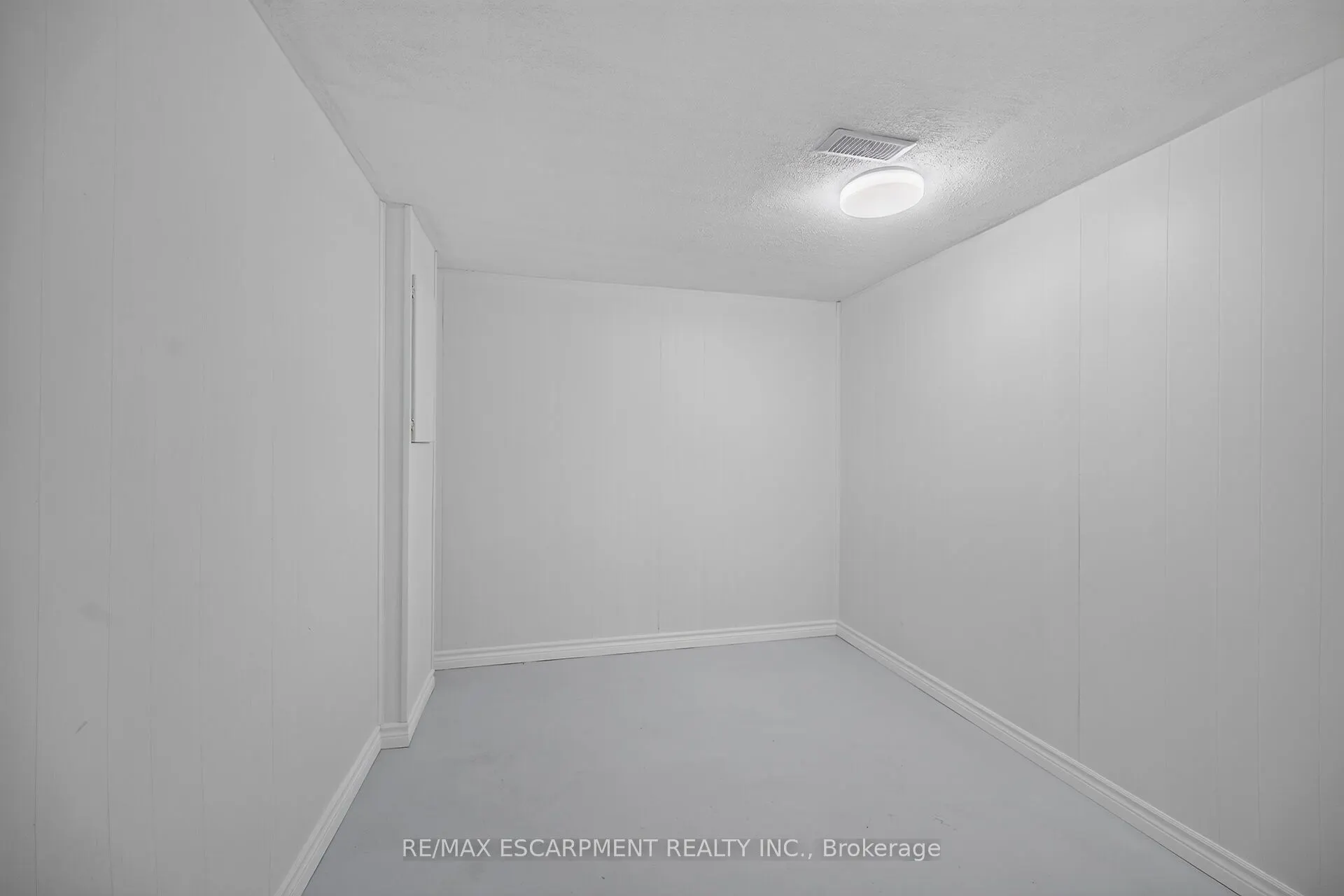 199 YORK Road #2