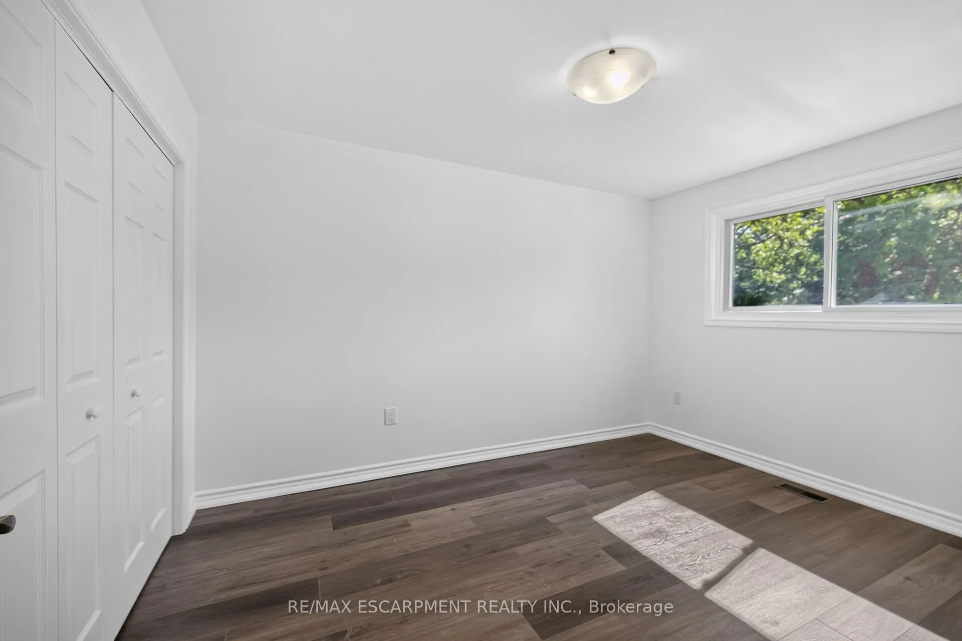 199 YORK Road #2