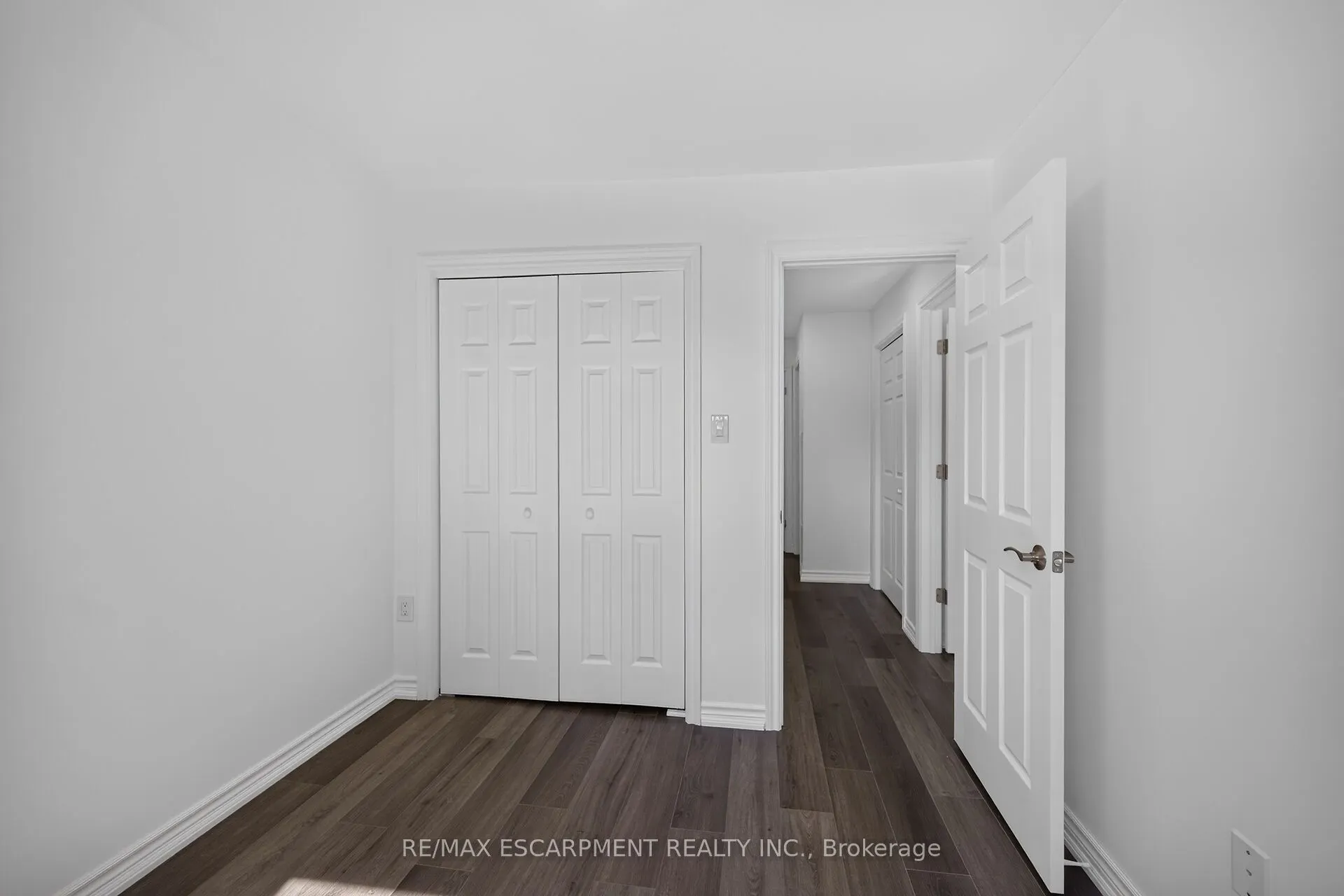 199 YORK Road #2