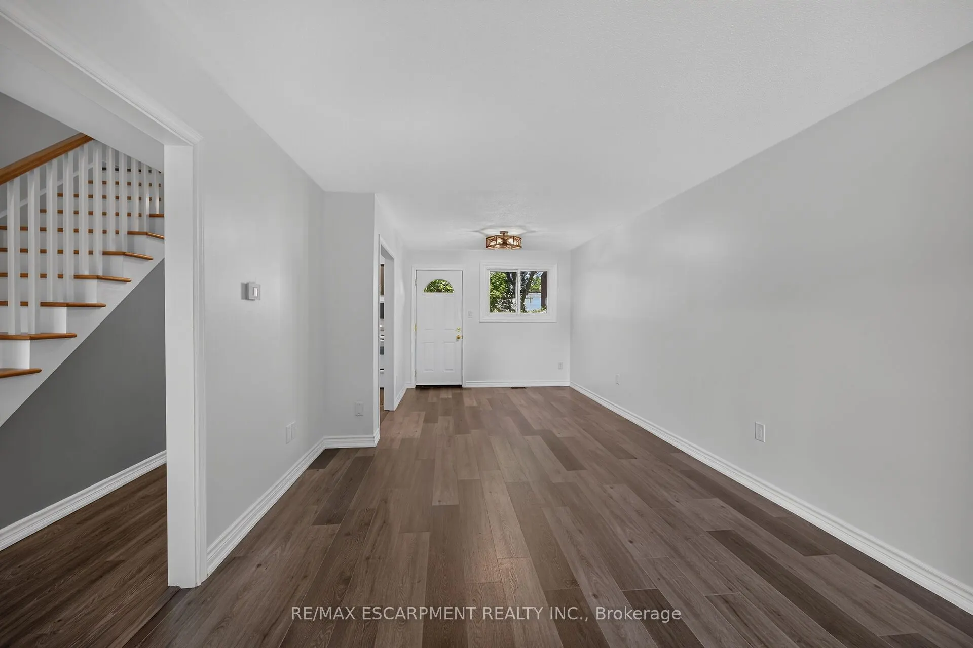 199 YORK Road #2