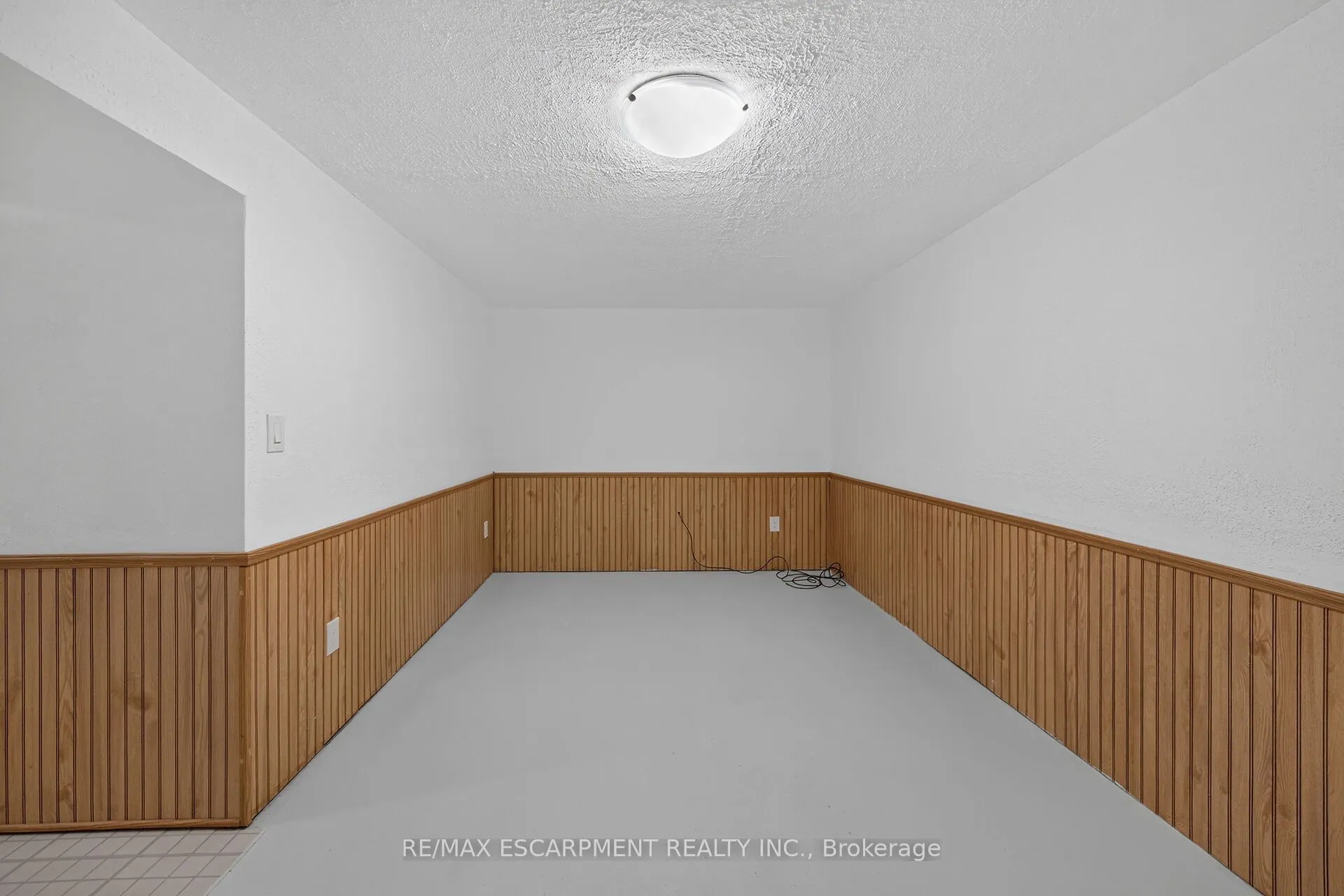 199 YORK Road #2