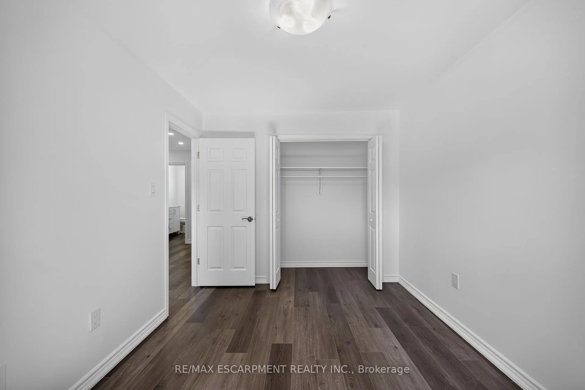 199 YORK Road #2