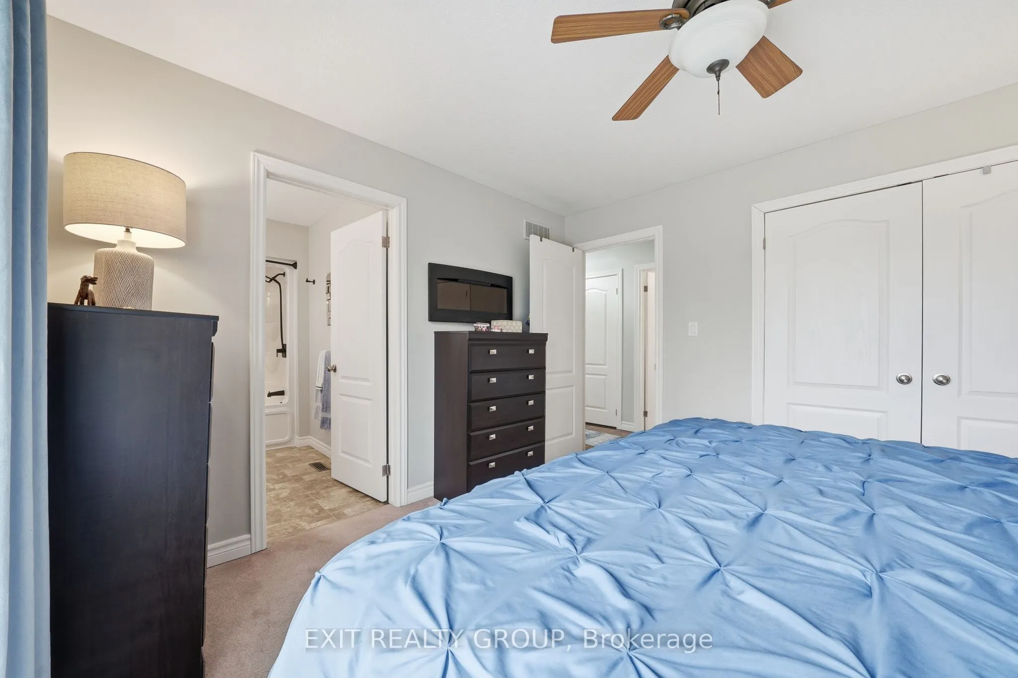 86 Sandbanks Court