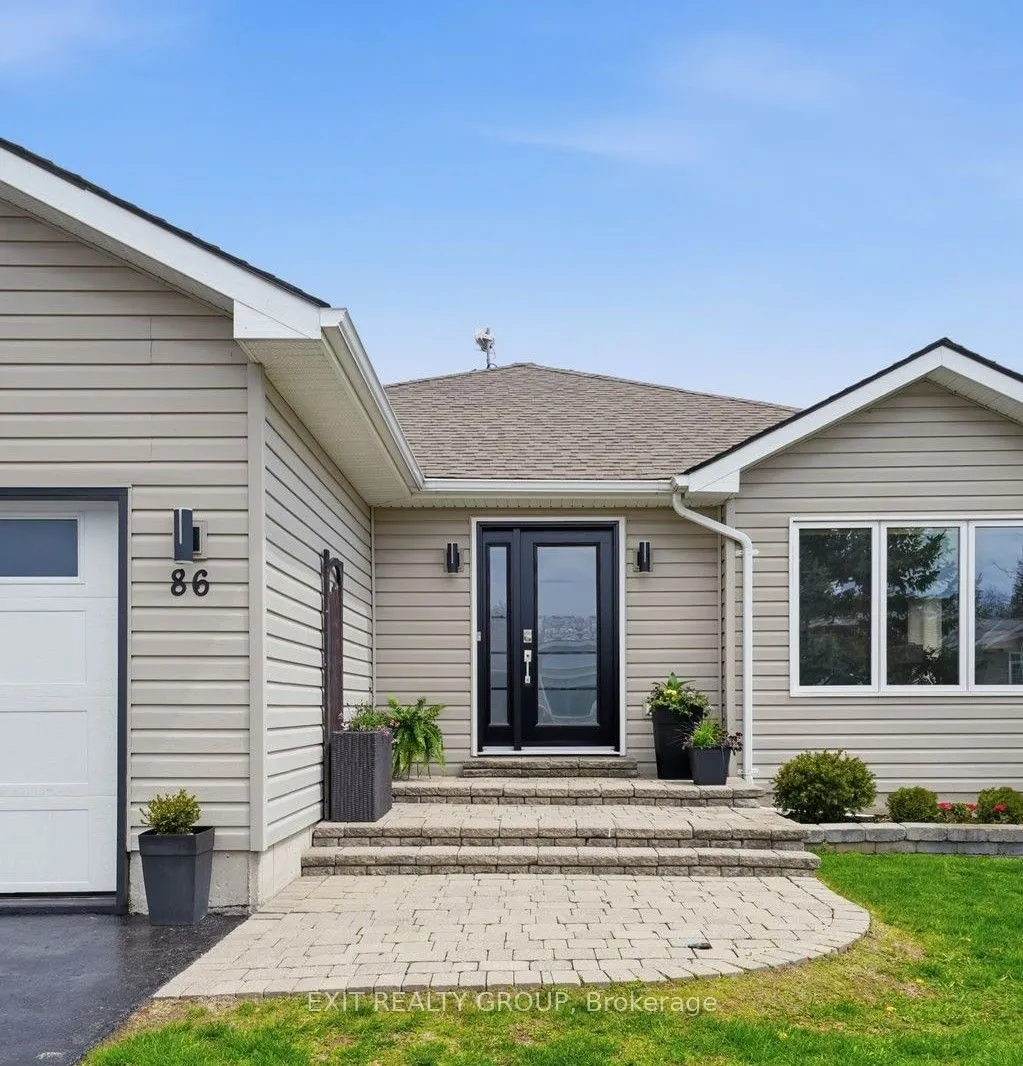 86 Sandbanks Court
