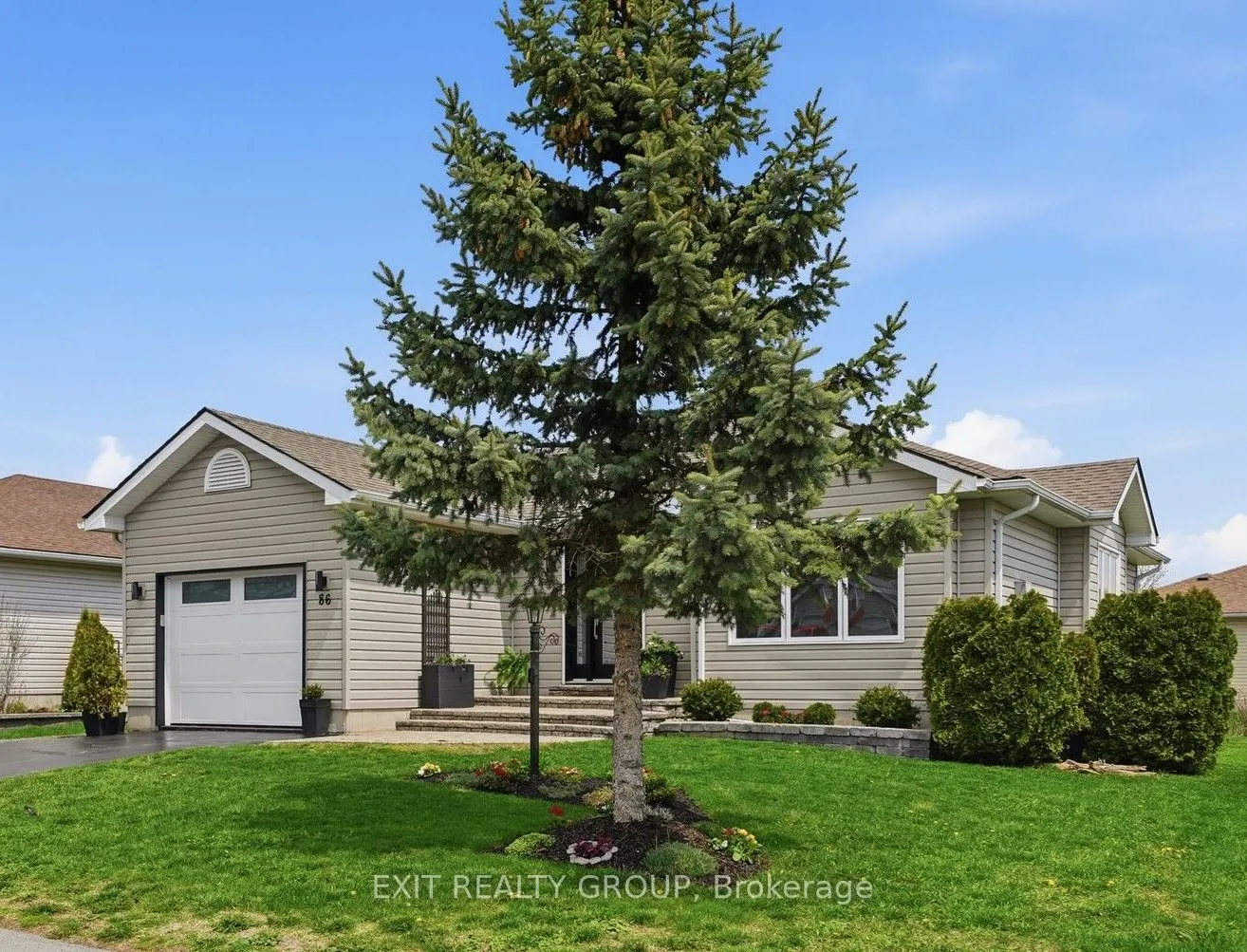 86 Sandbanks Court
