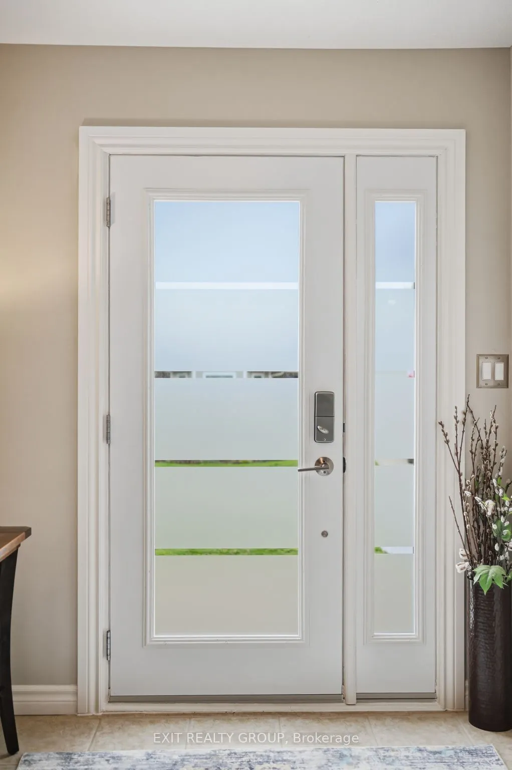 86 Sandbanks Court
