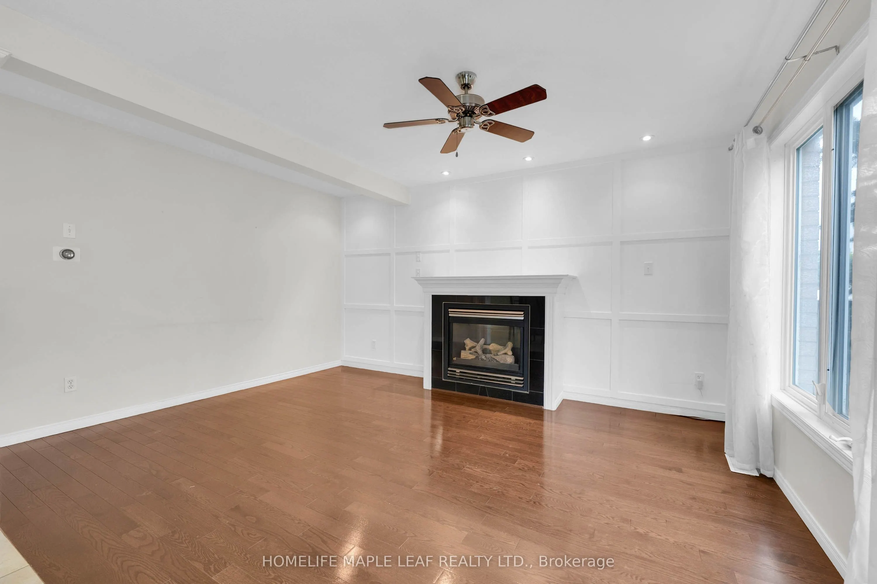 888 Paisley Road