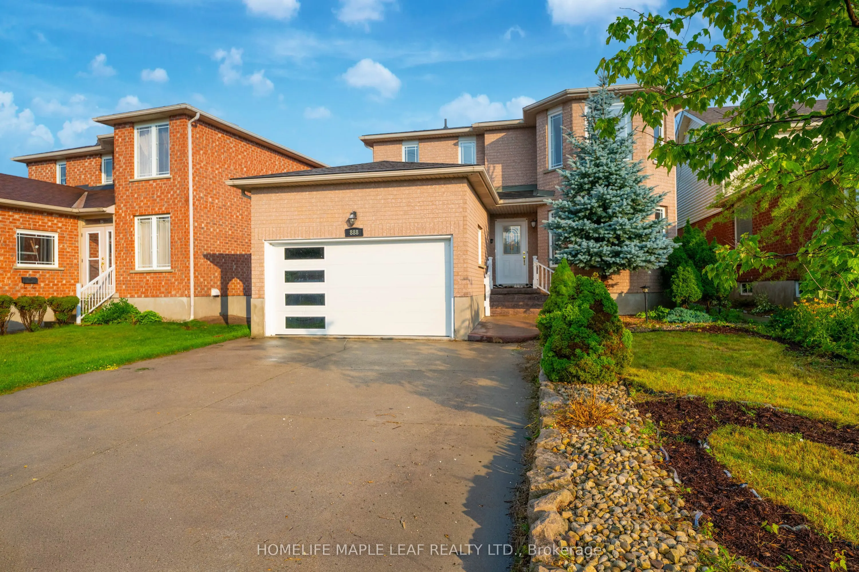 888 Paisley Road