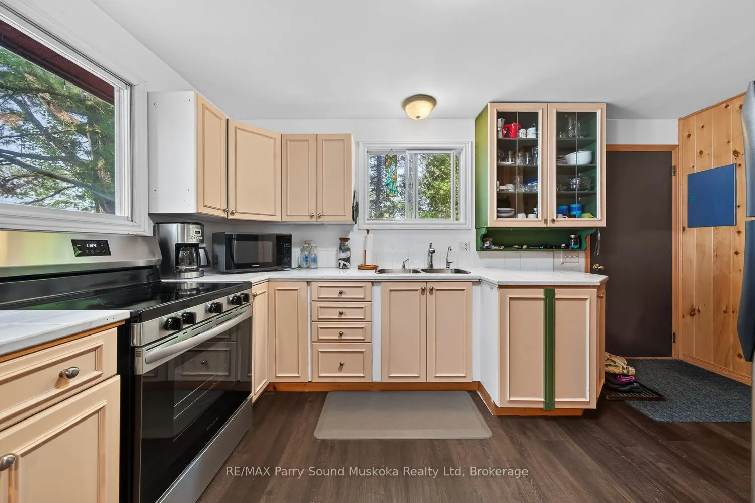 3 Robinson Road