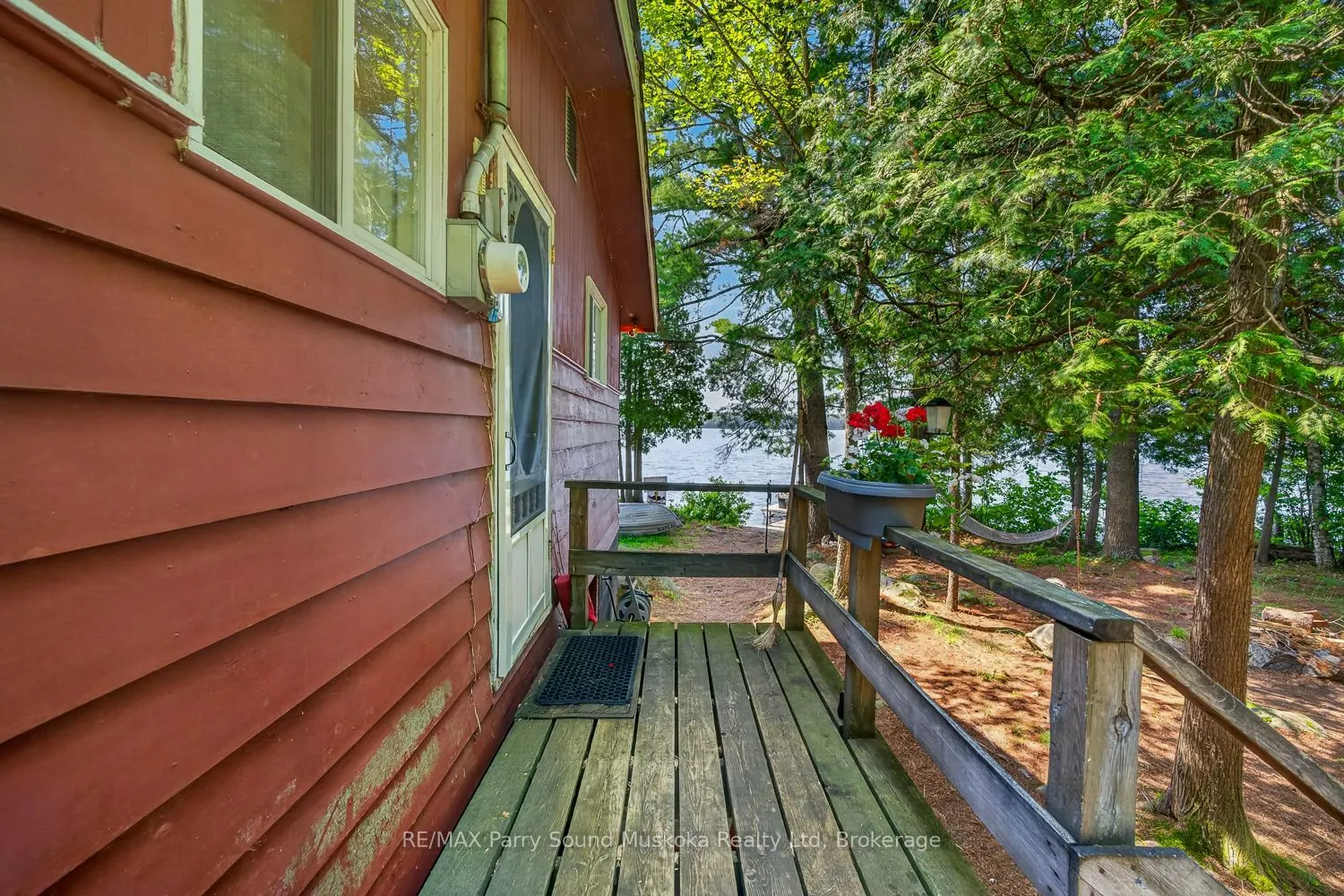3 Robinson Road