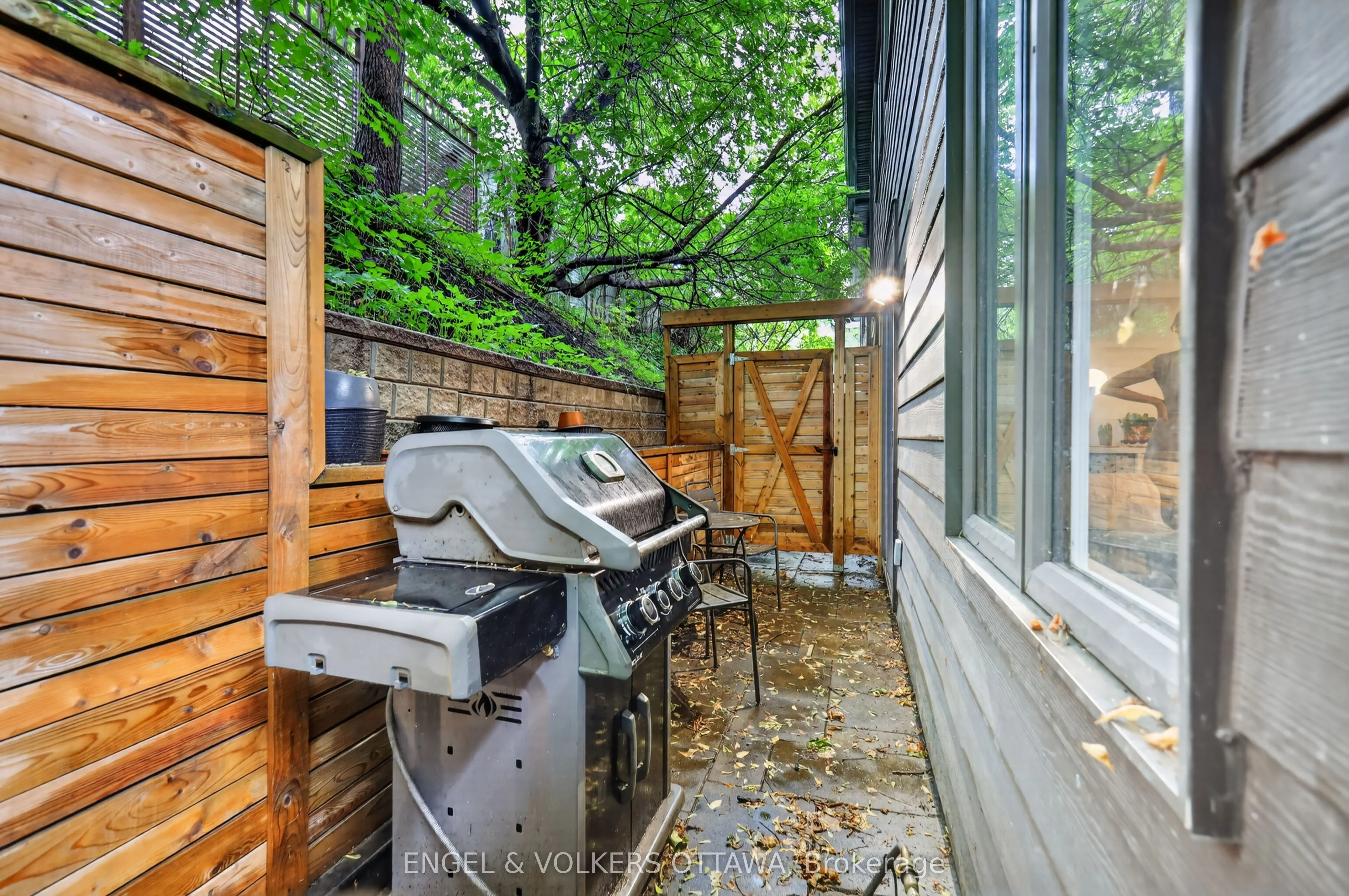 304 Riverdale Avenue