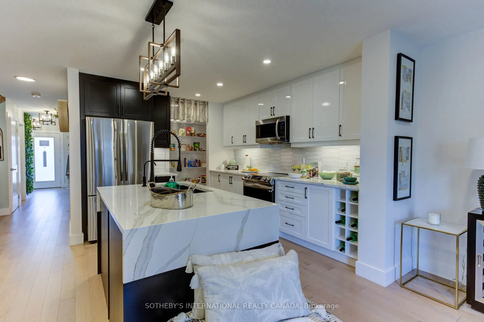 18 OAK FOREST Common #8B