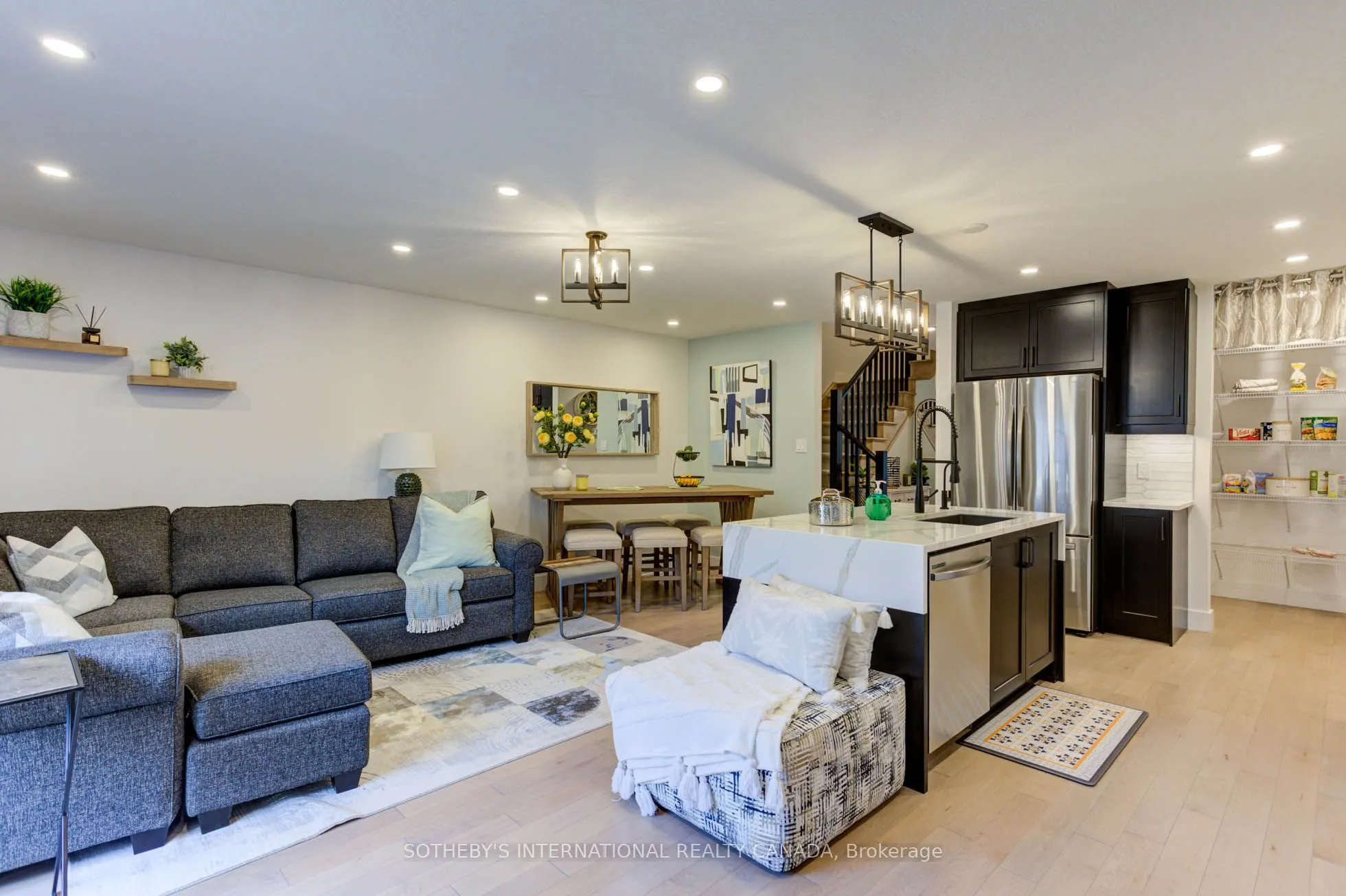18 OAK FOREST Common #8B