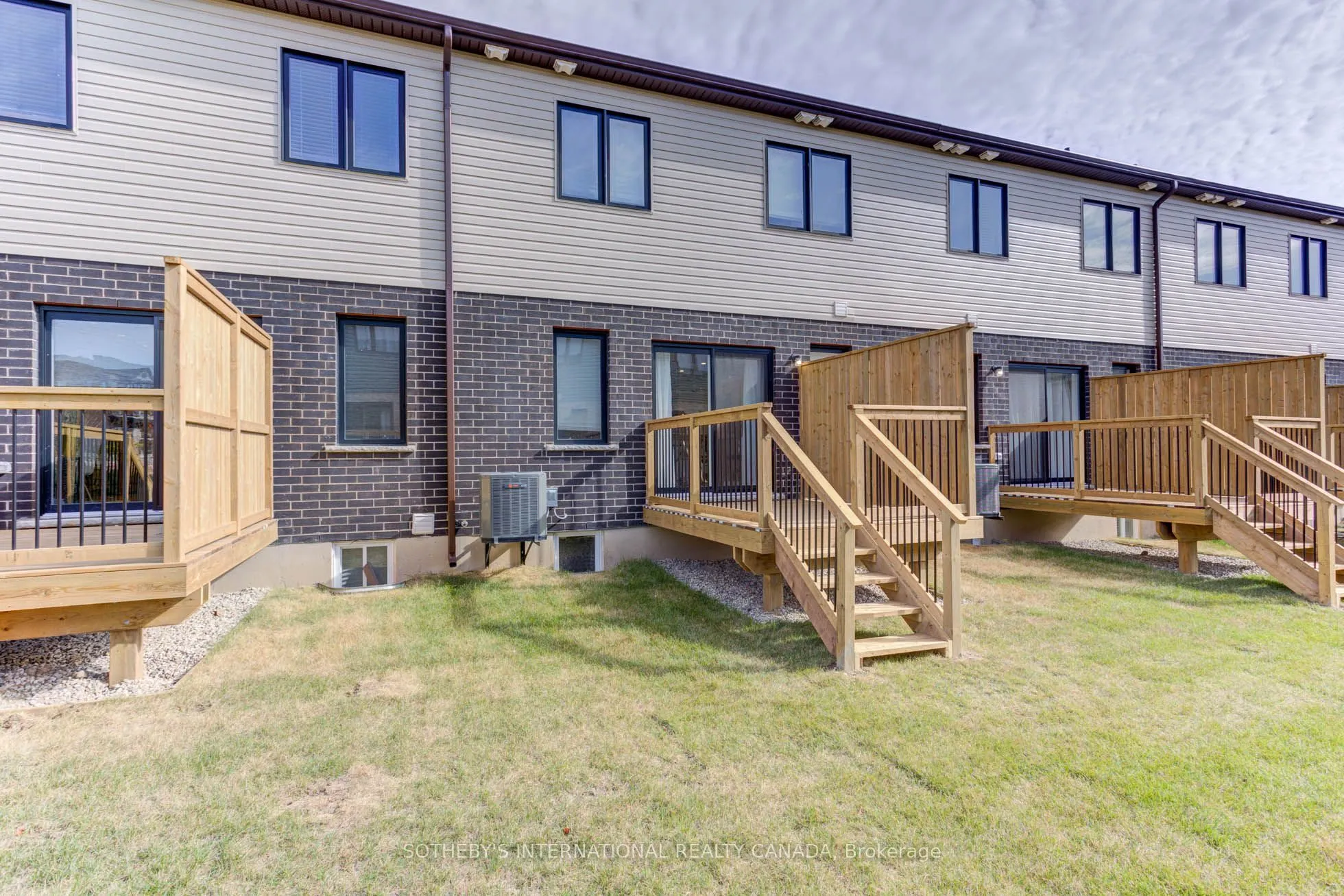 18 OAK FOREST Common #8B