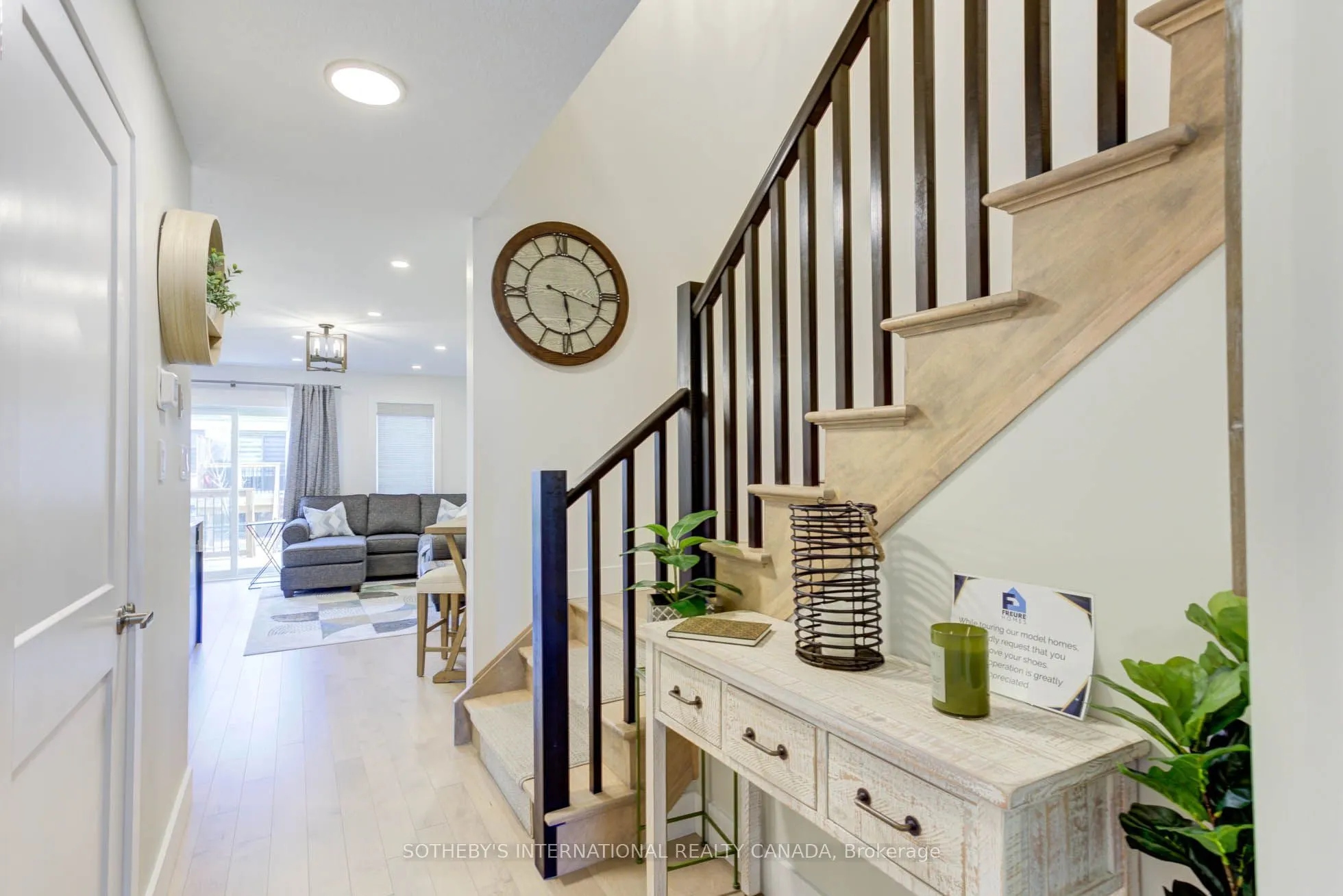 18 OAK FOREST Common #8B