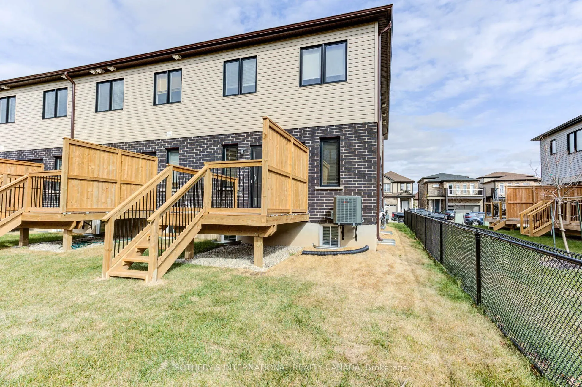 72 Bur Oak Common #79Q