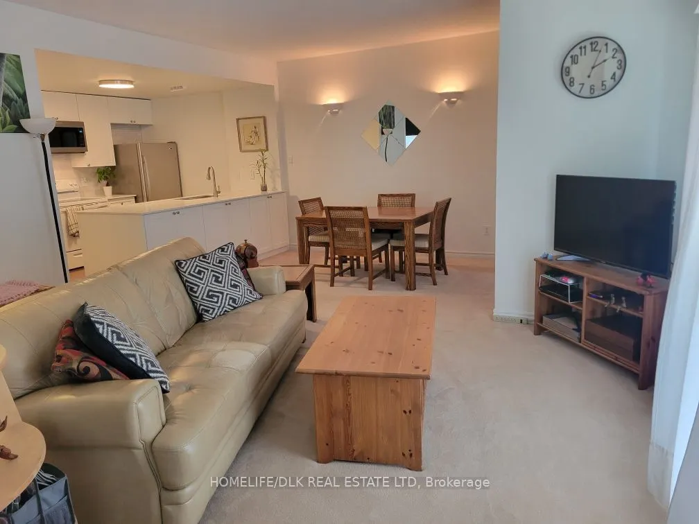 137 D Oldfield Street #7