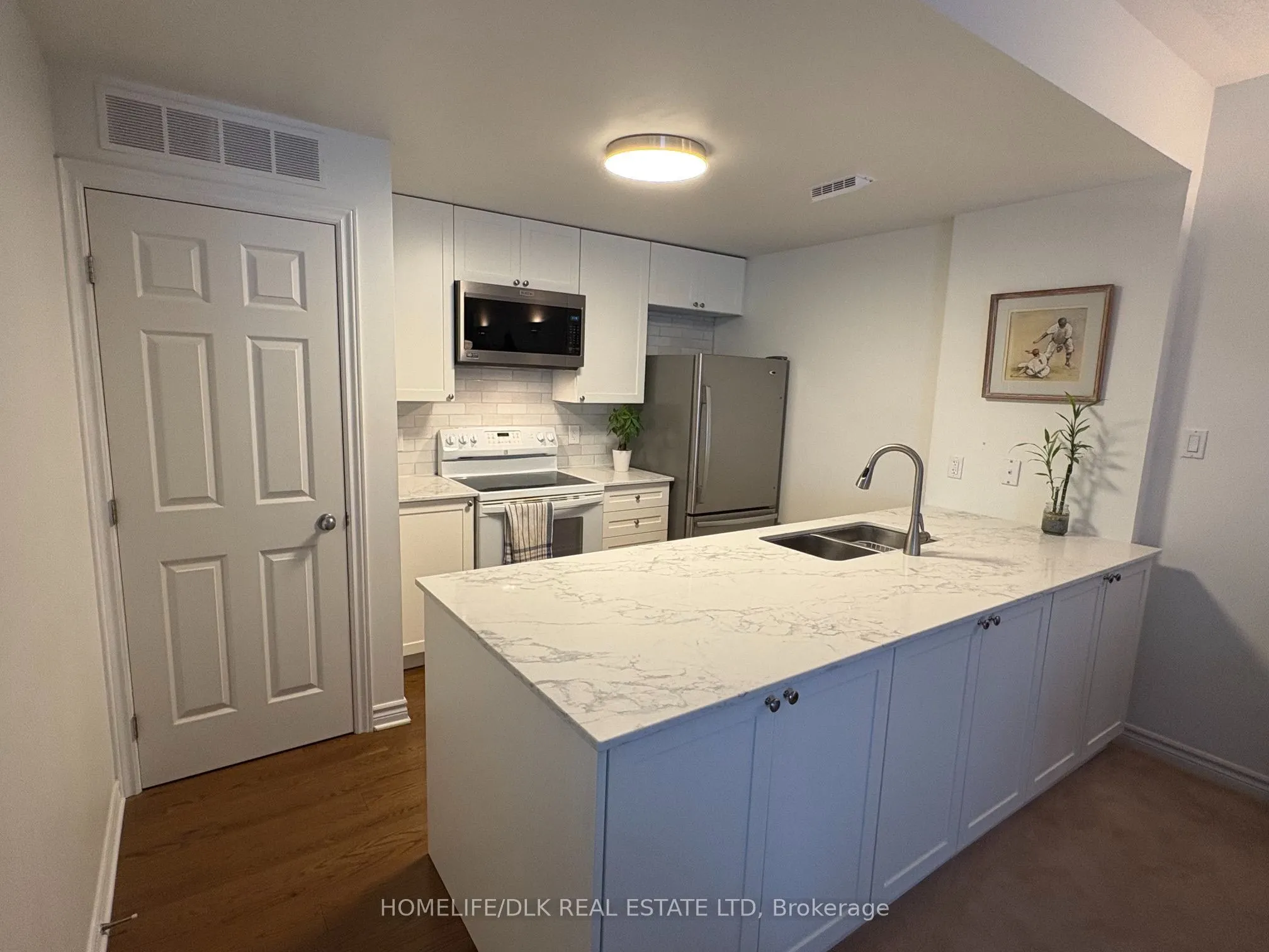 137 D Oldfield Street #7