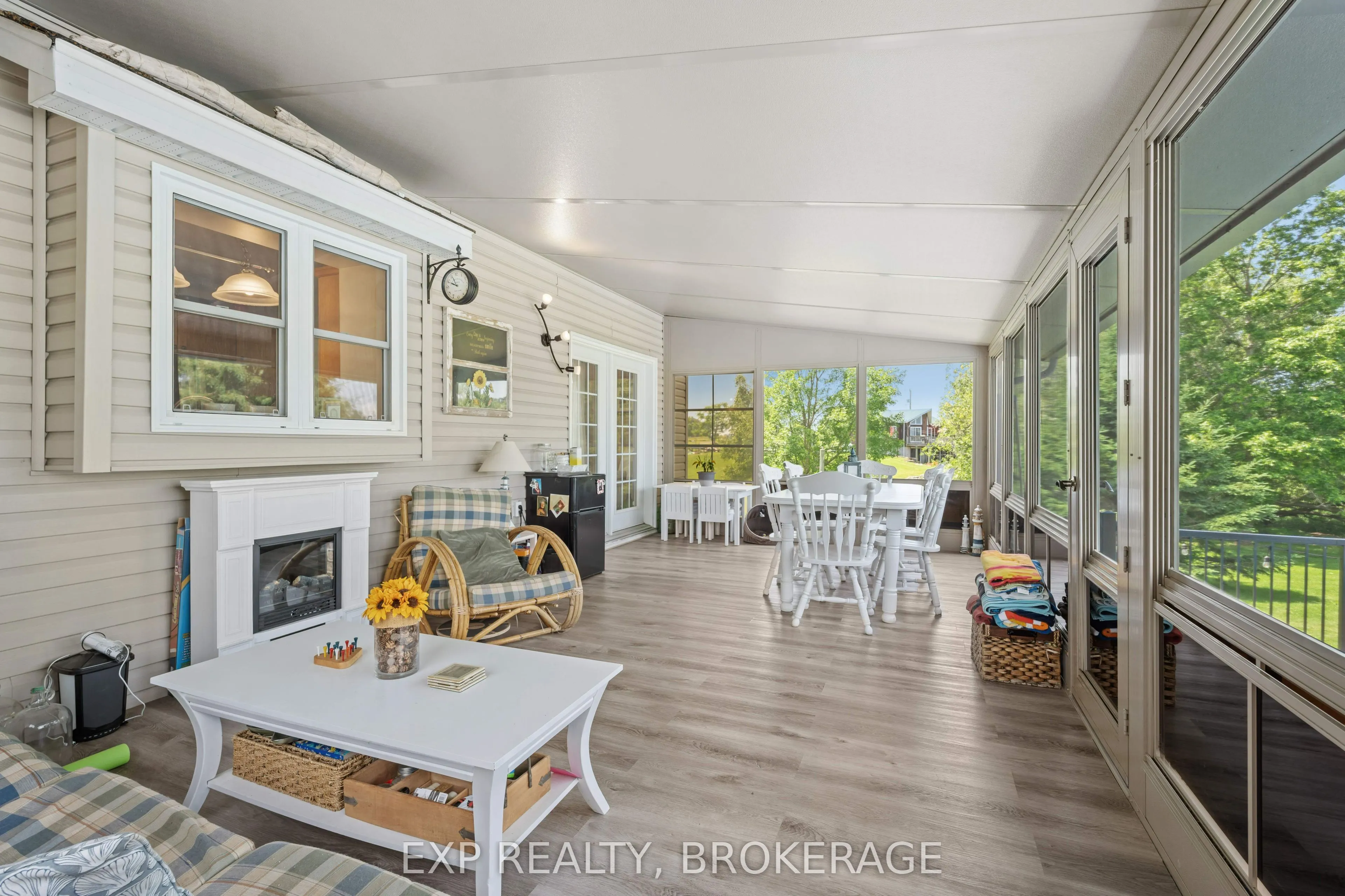 26 BOXEN HARBOUR Lane