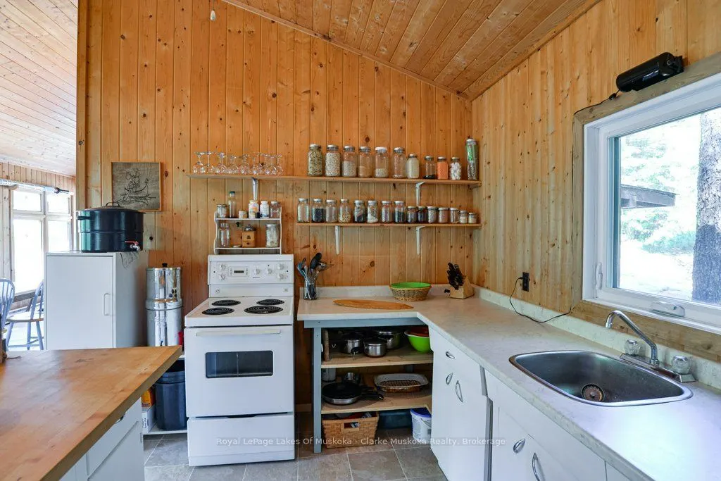 25744 Georgian Bay Shr