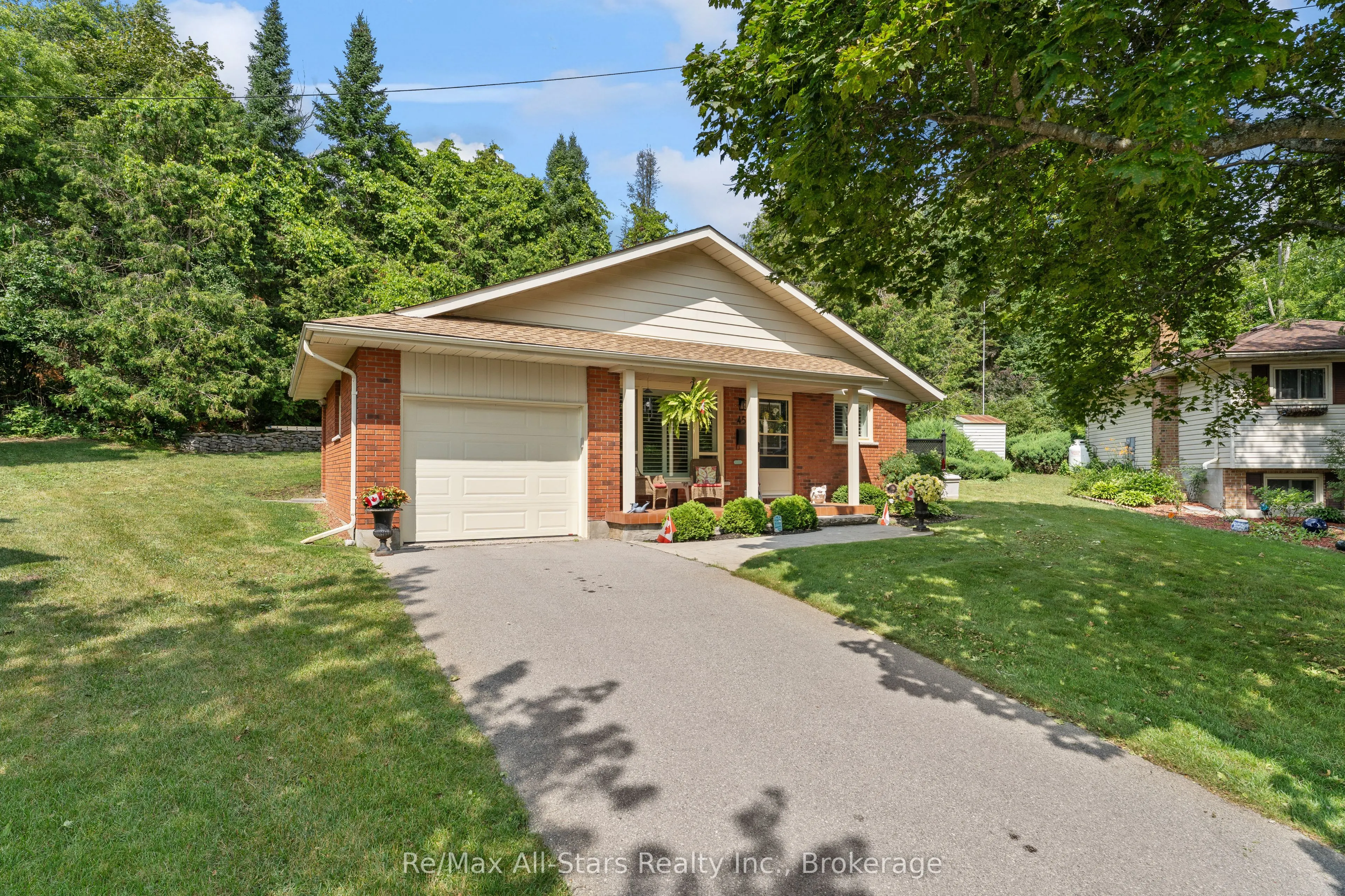 45 Janlisda Drive