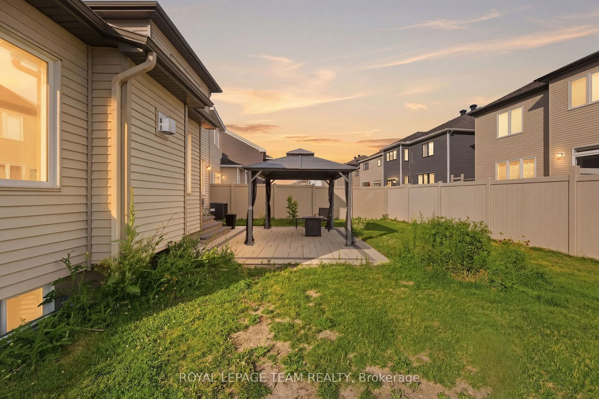 153 Unity Place