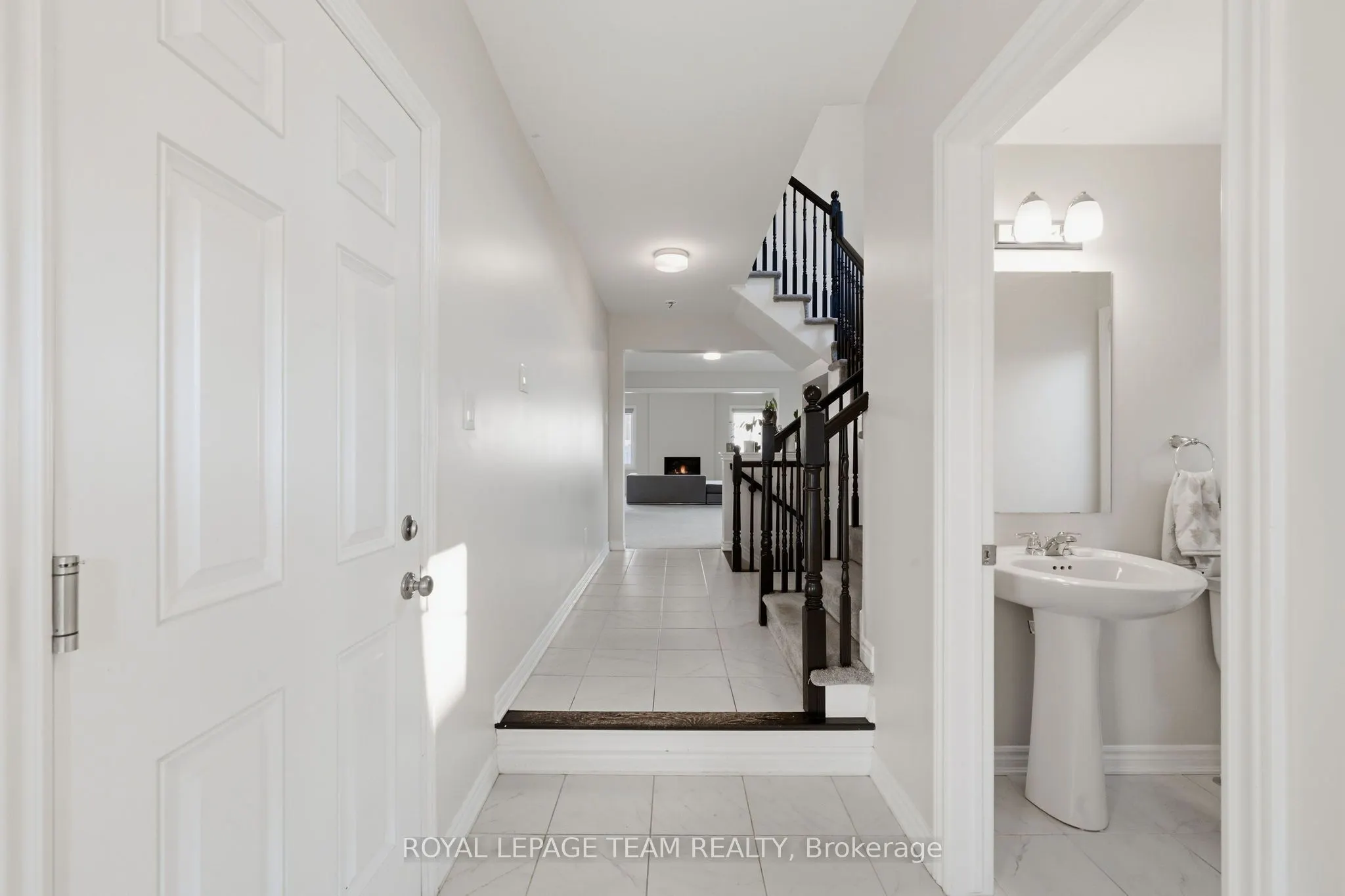 153 Unity Place