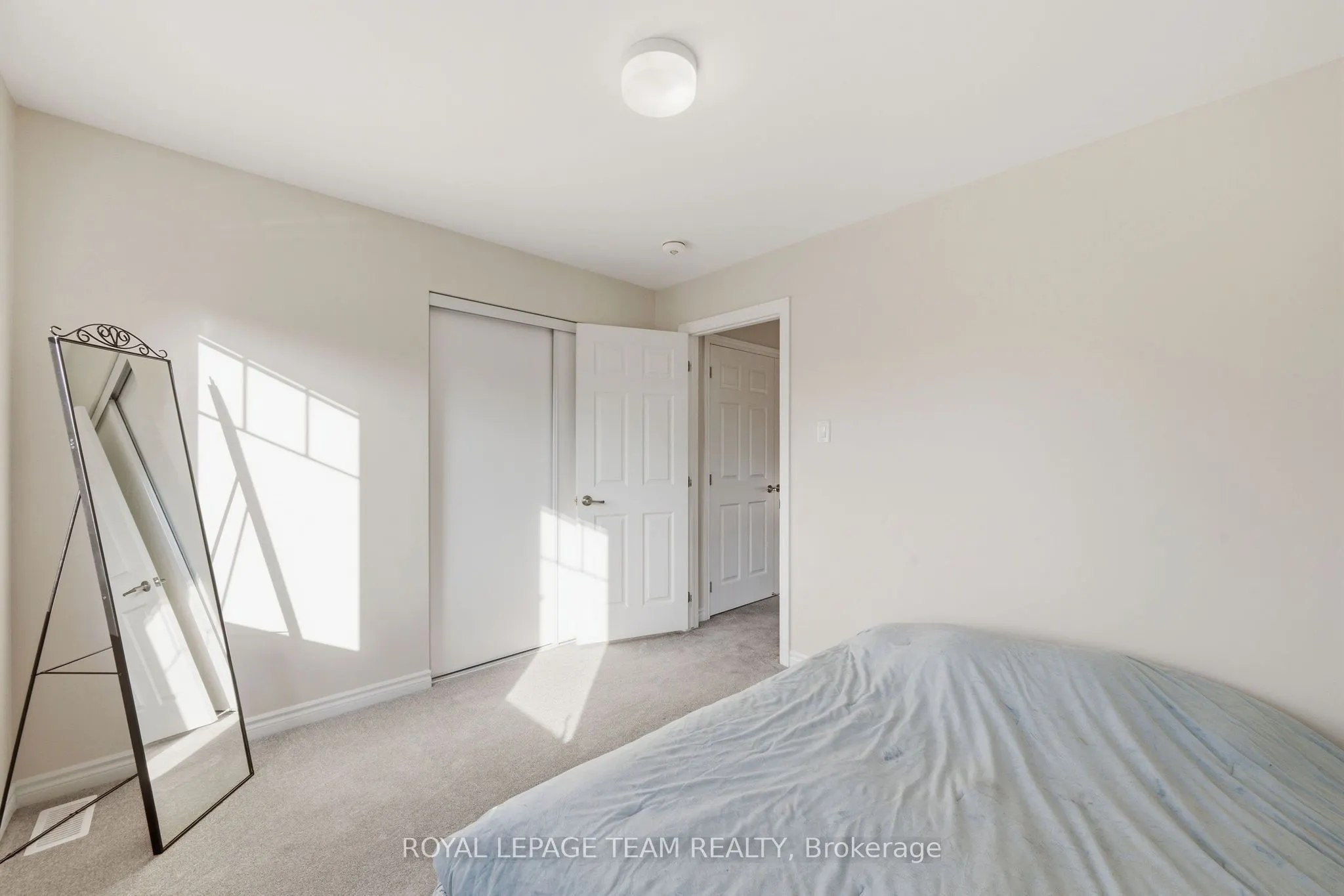 153 Unity Place