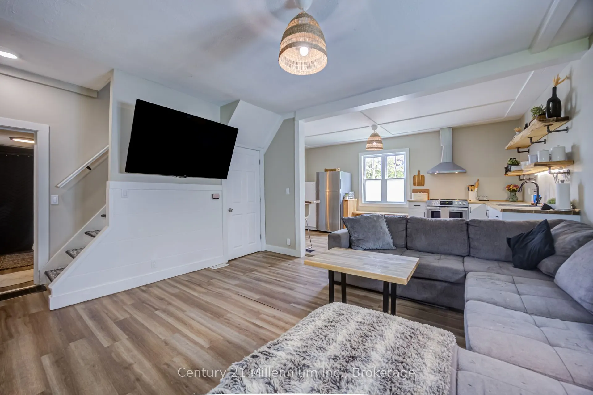 332 Bruce Road 40