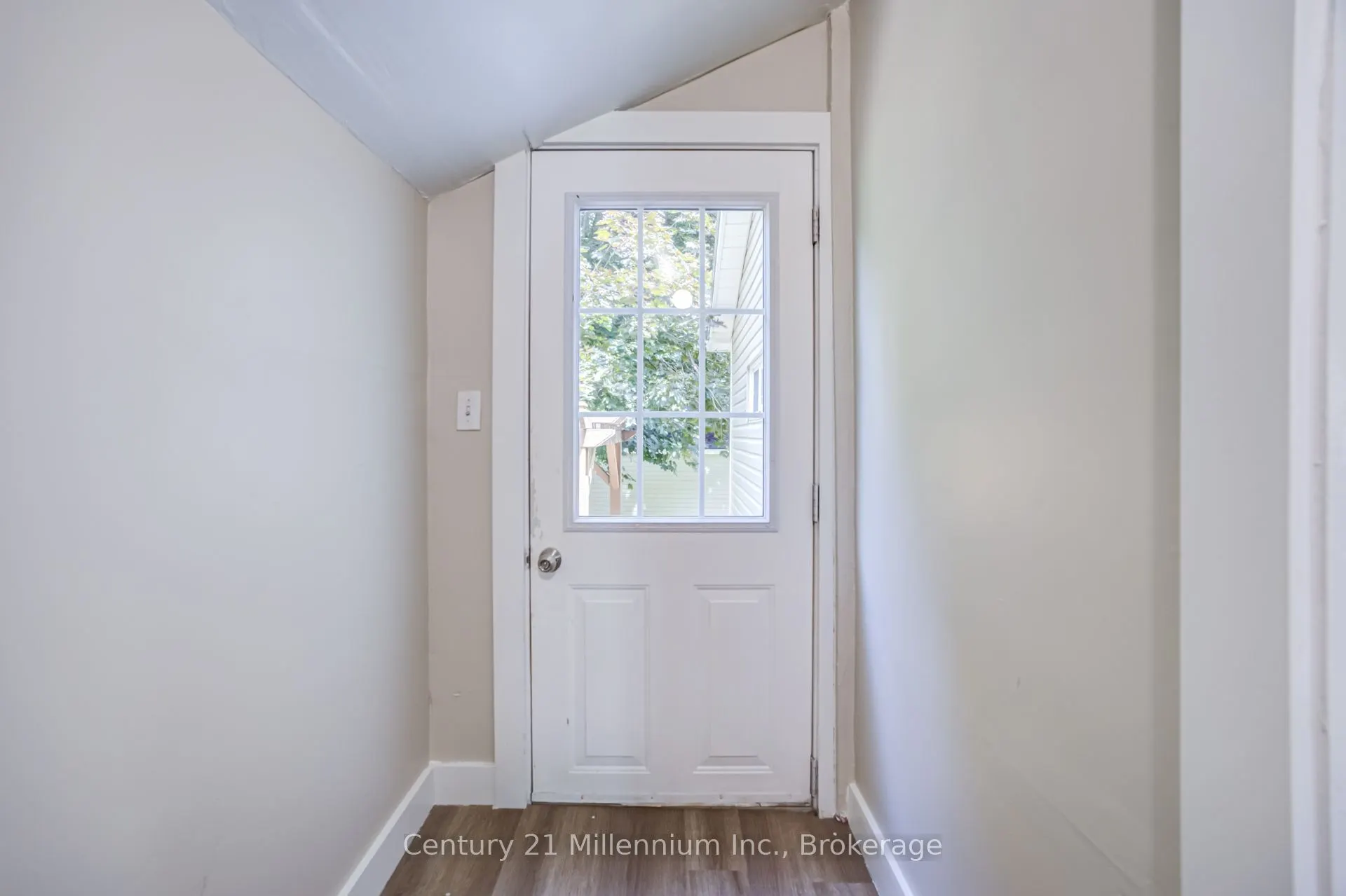 332 Bruce Road 40