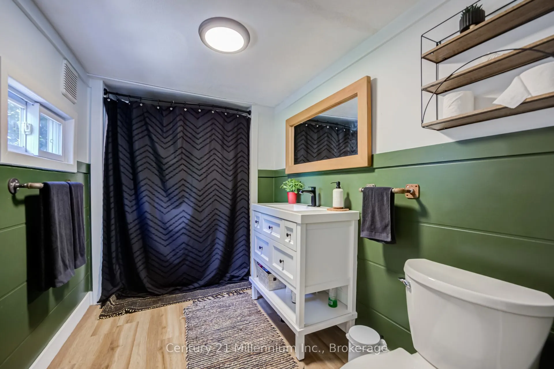 332 Bruce Road 40