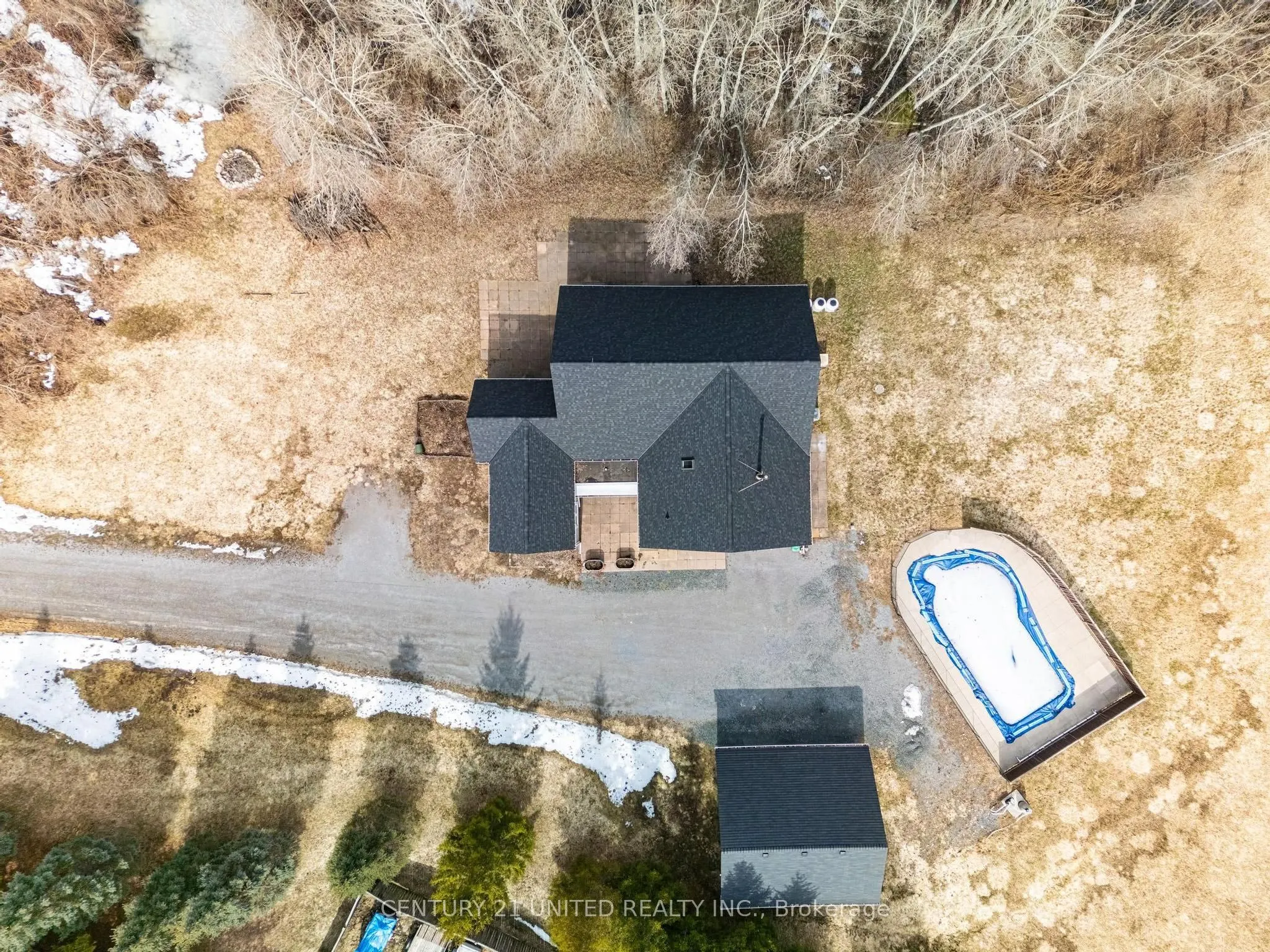 590 Maniece Avenue