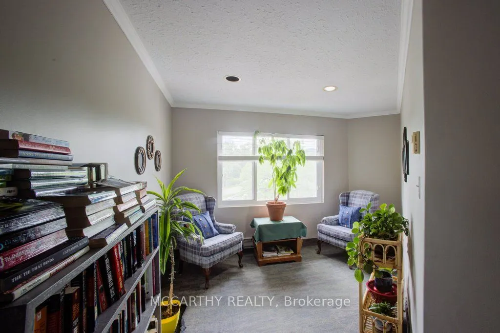 250 Robert Street #300