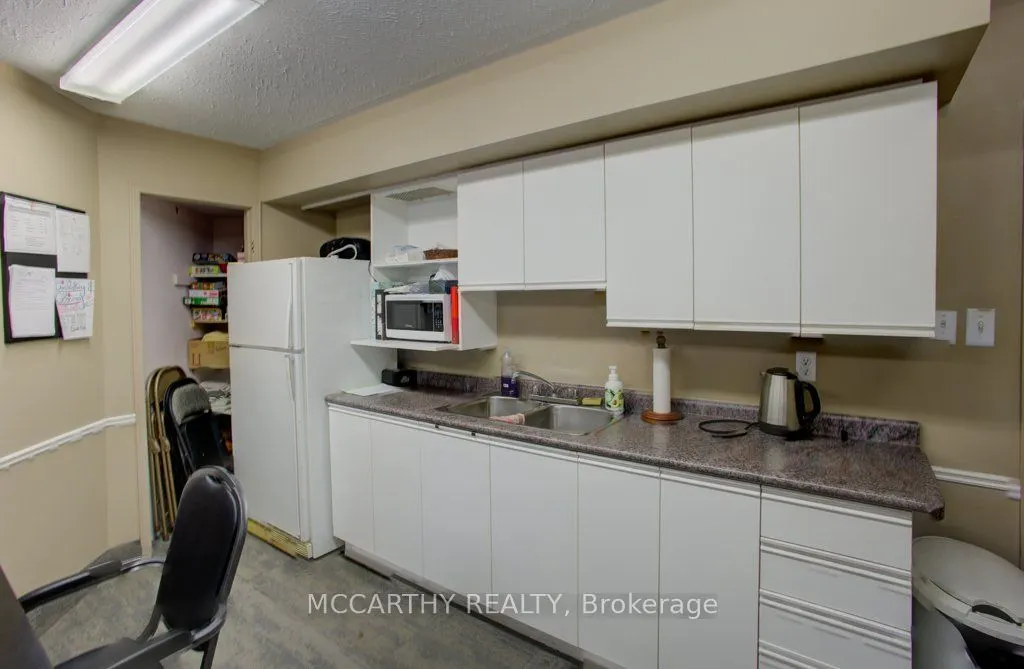 250 Robert Street #300