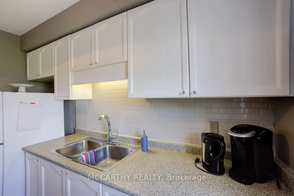 250 Robert Street #300