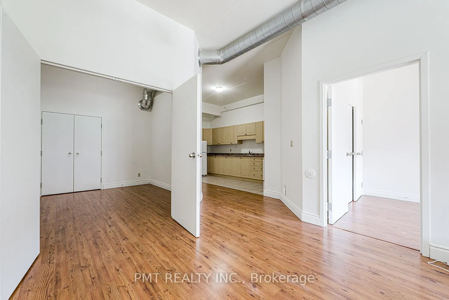 150 Colborne Street E #208