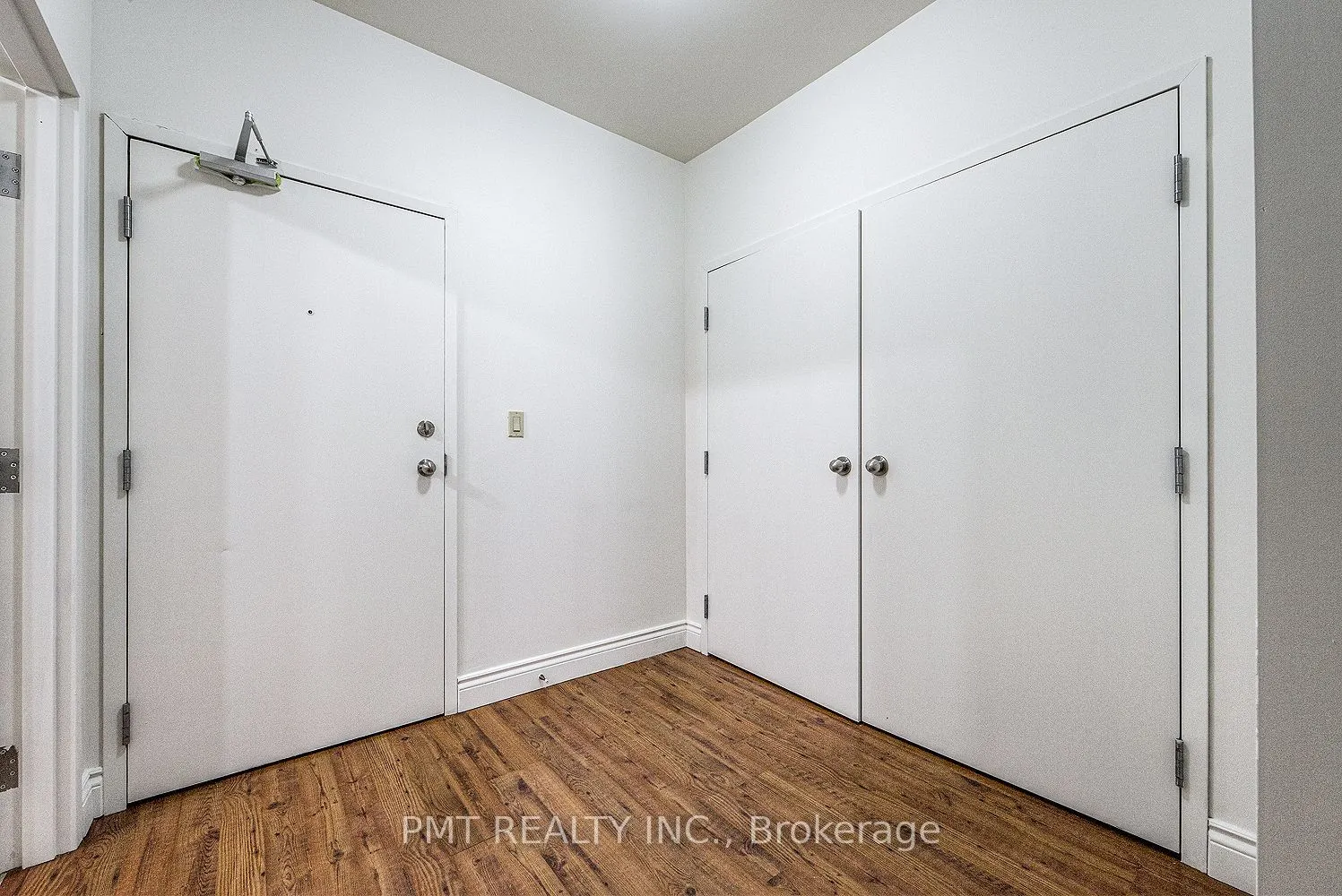 150 Colborne Street E #208