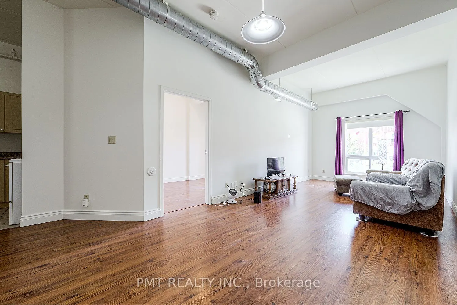 150 Colborne Street E #208