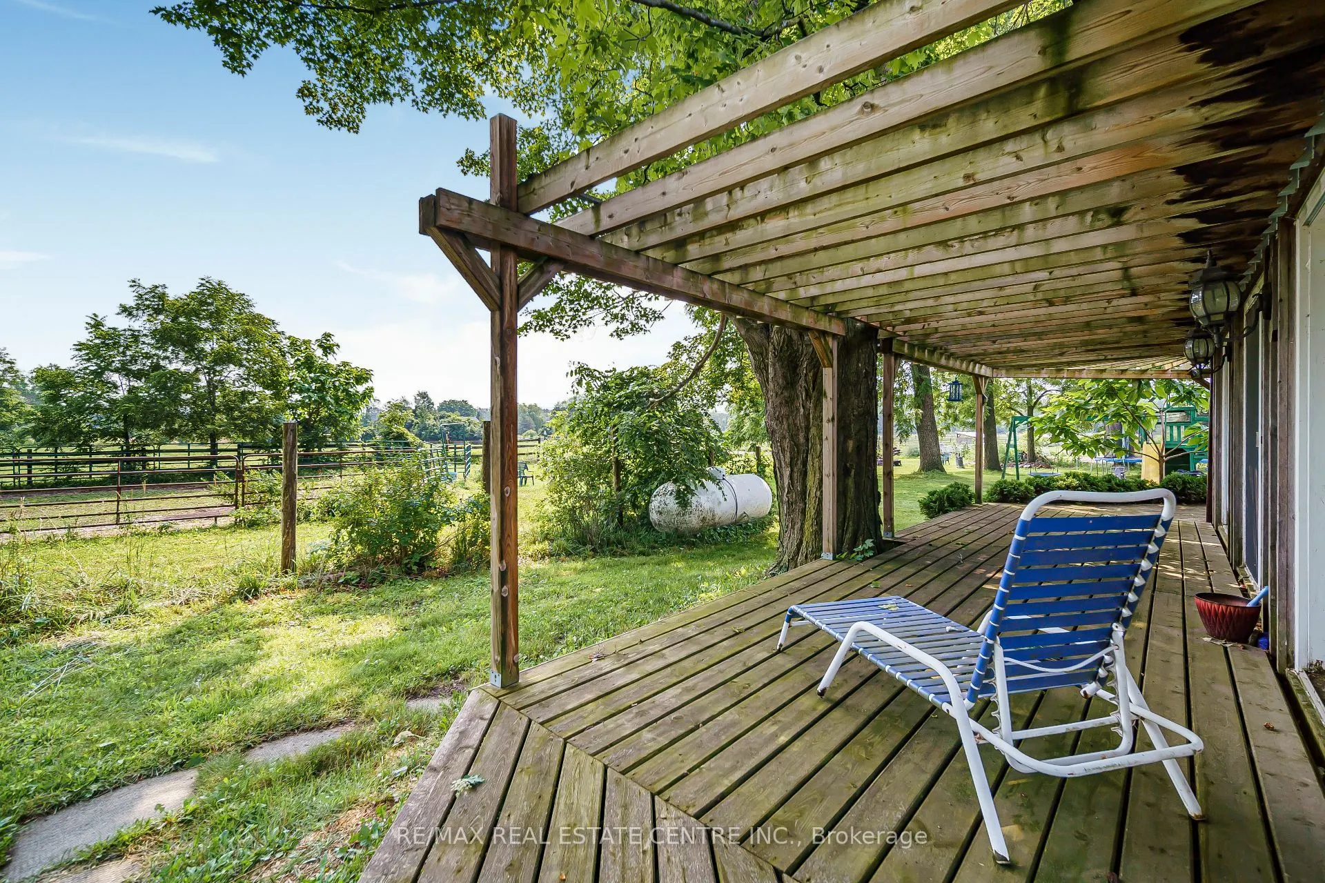 1374 5th Concession Road W