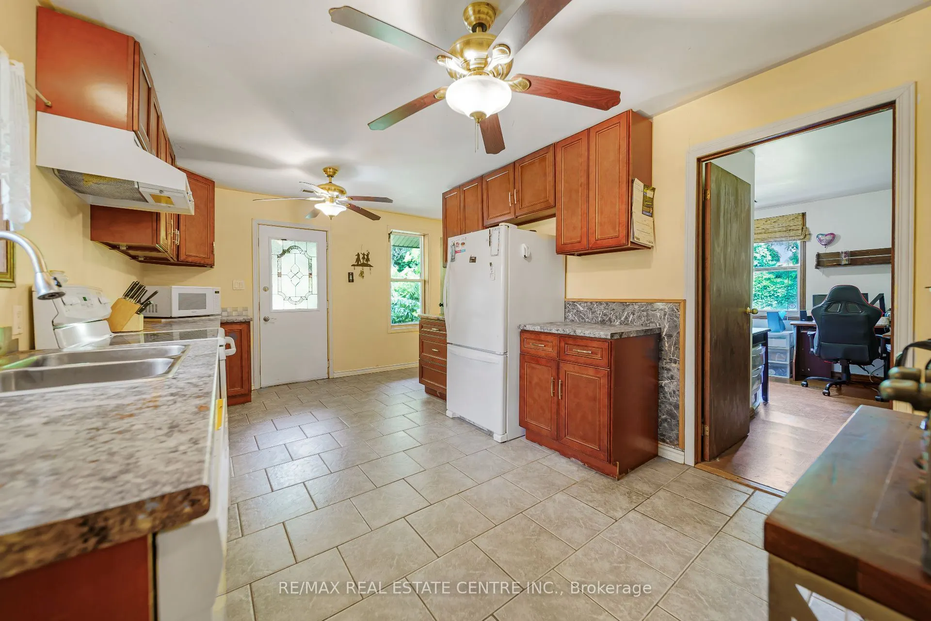 1374 5th Concession Road W