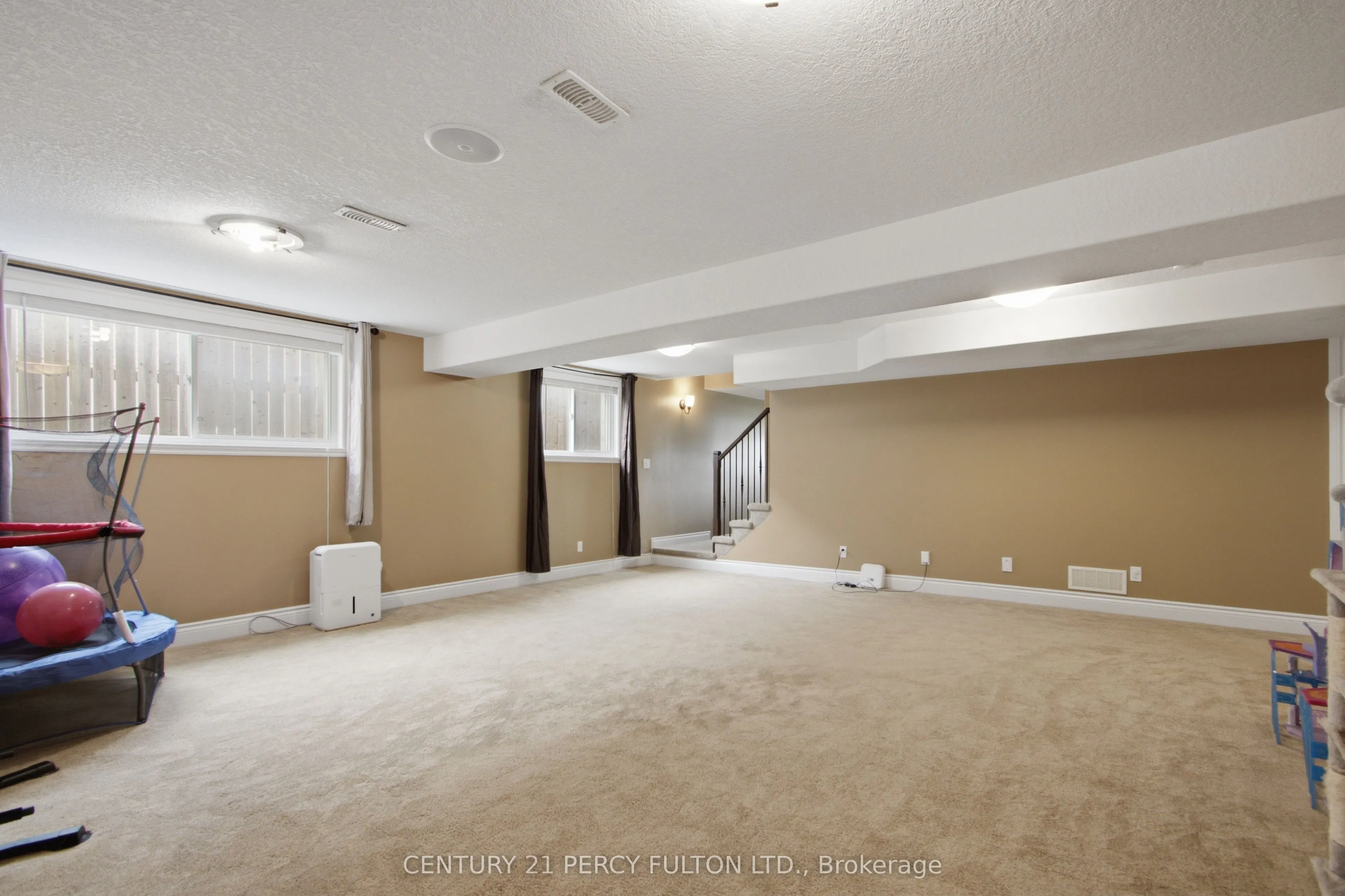 28 Freedom Crescent