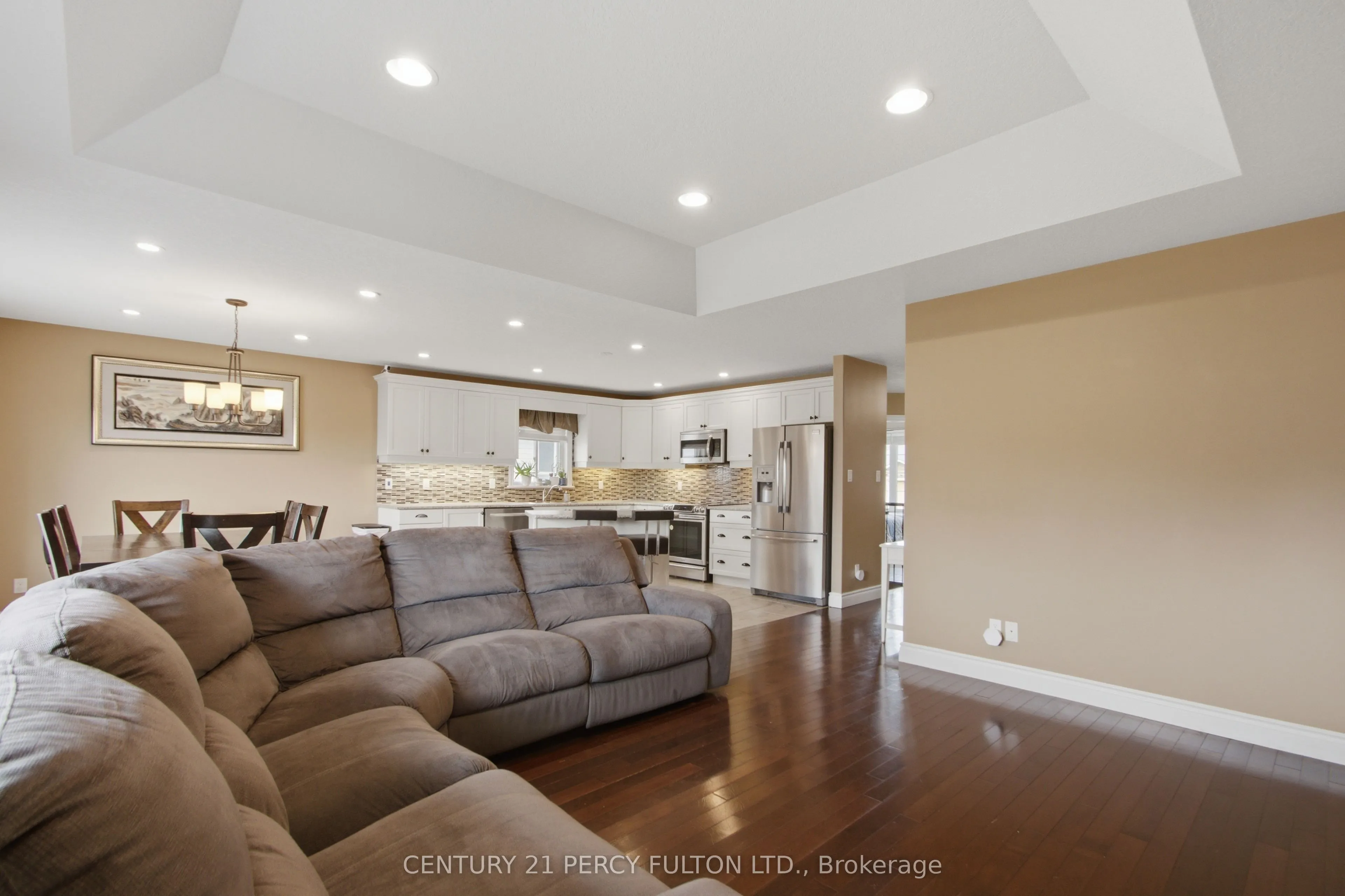 28 Freedom Crescent